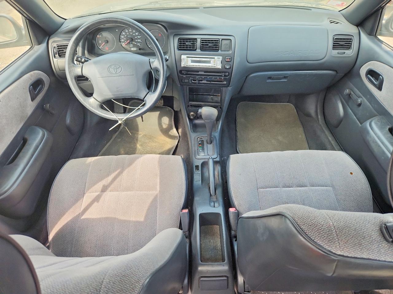1997 Toyota Corolla Base Green vin: 2T1BA02E6VC212767