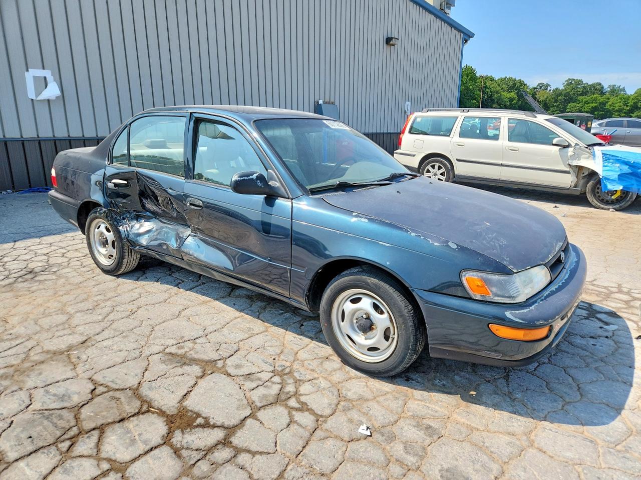 1996 Toyota Corolla Base Green vin: 2T1BA02E8TC156652
