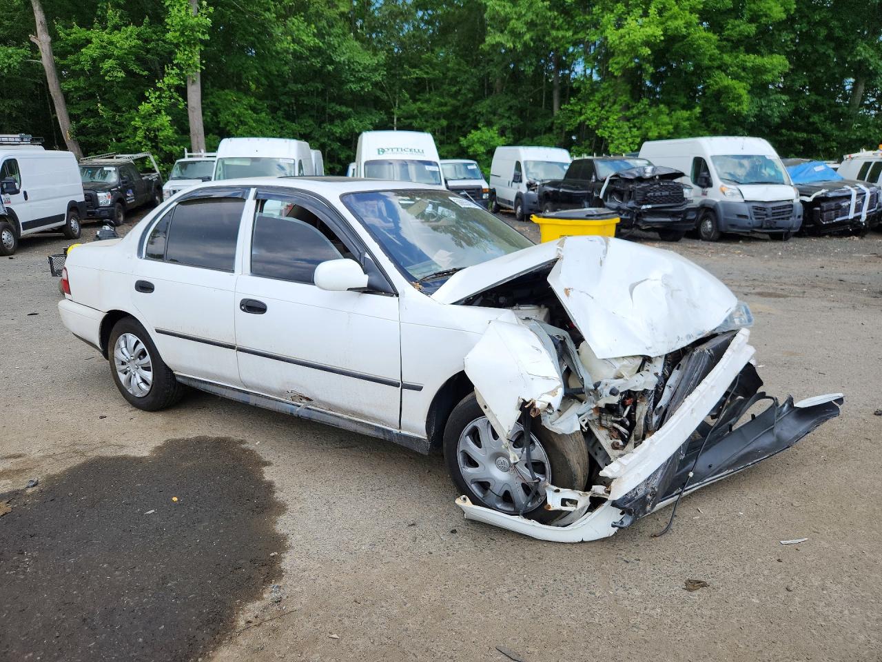 1997 Toyota Corolla Base White vin: 2T1BA02E8VC183661