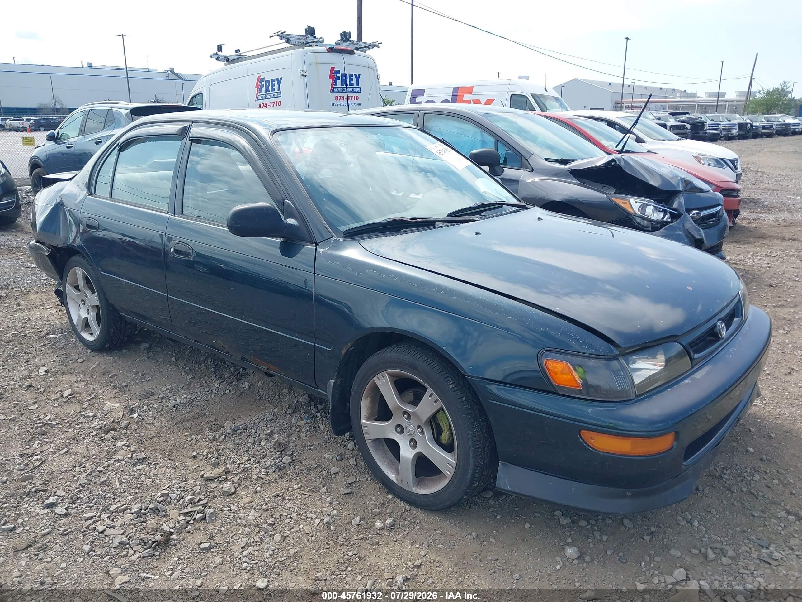 1997 Toyota Corolla Ce Green vin: 2T1BA02E9VC203965