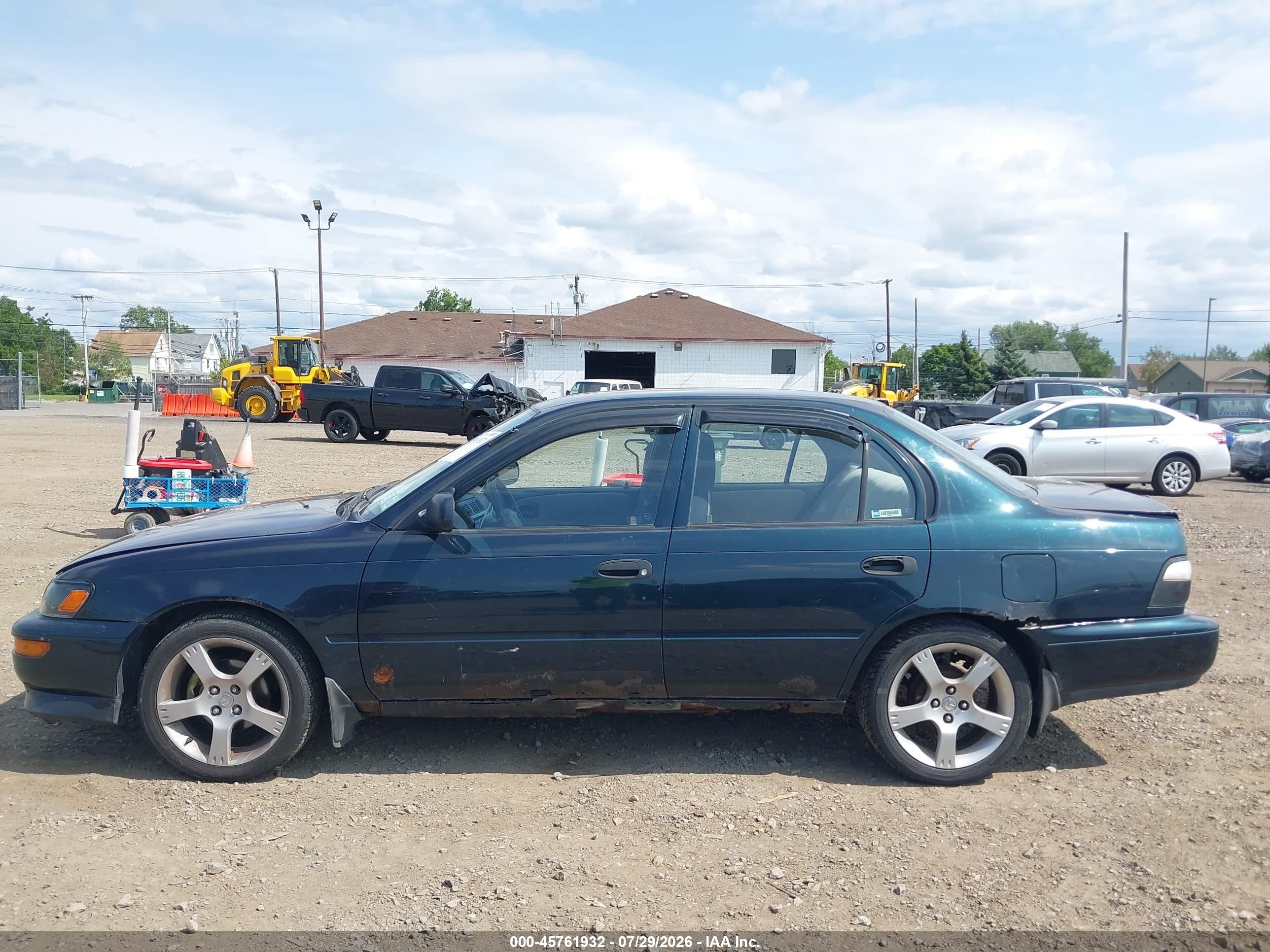 1997 Toyota Corolla Ce Green vin: 2T1BA02E9VC203965