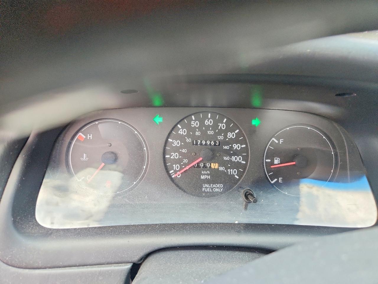 1997 Toyota Corolla Base Серый vin: 2T1BA02EXVC185072