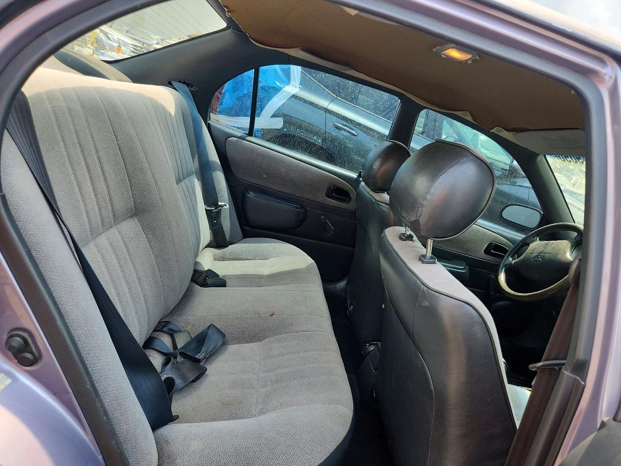 1997 Toyota Corolla Base Серый vin: 2T1BA02EXVC185072