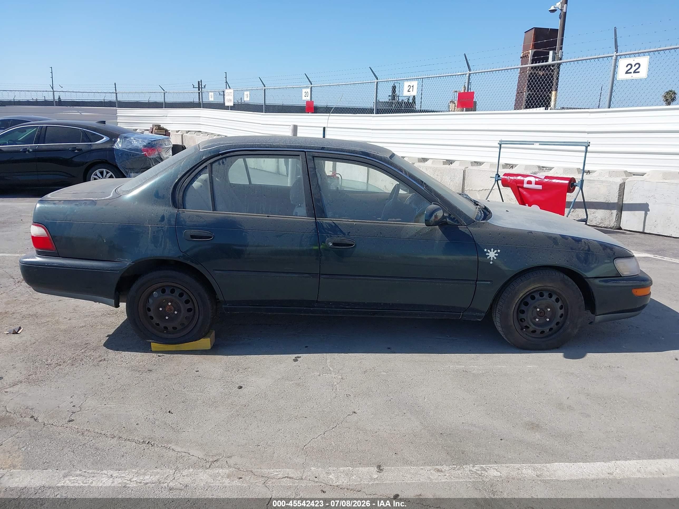 1996 Toyota Corolla Dx Blue vin: 2T1BB02E0TC169537
