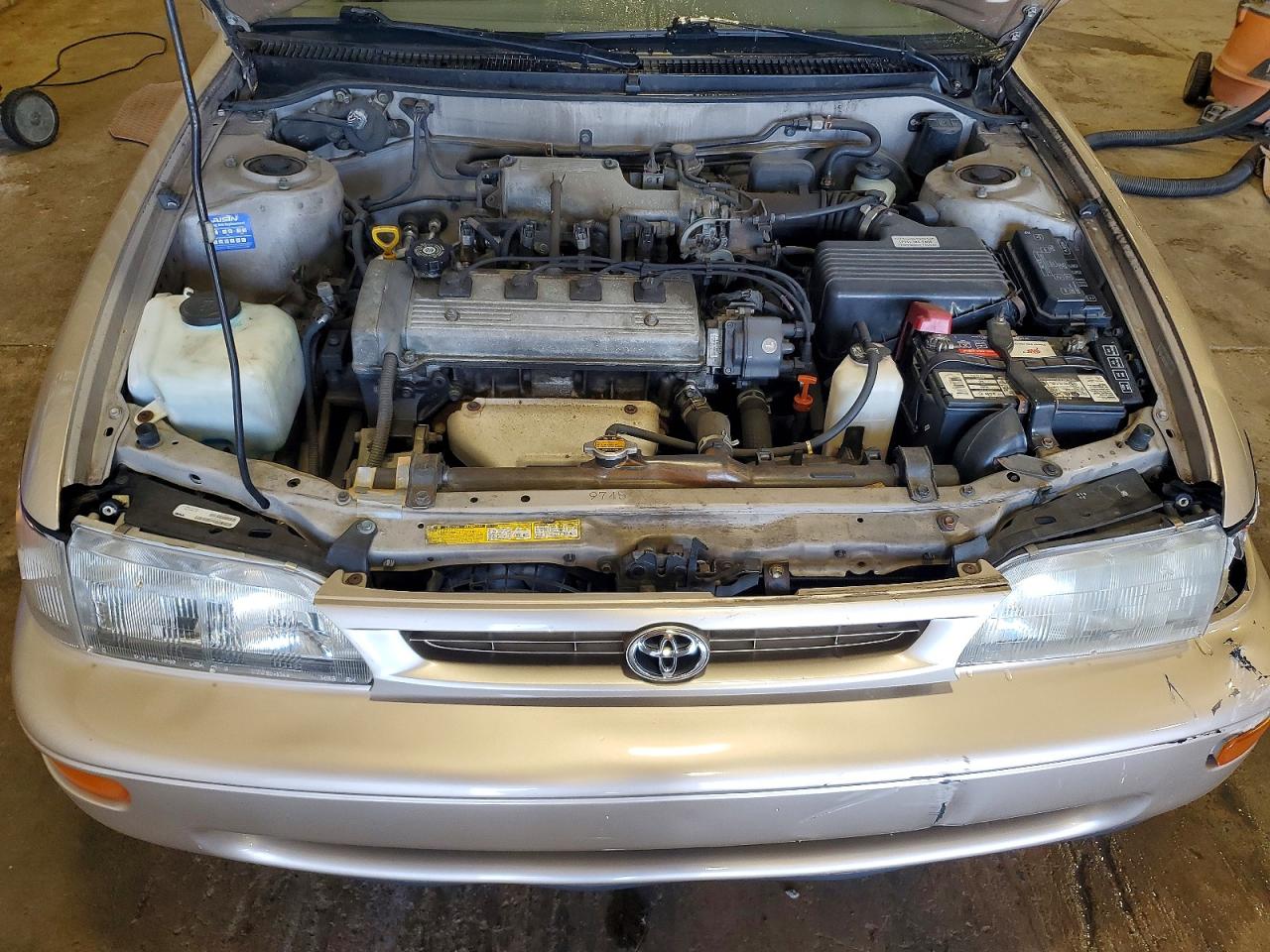1997 Toyota Corolla Dx Beige vin: 2T1BB02E0VC187779