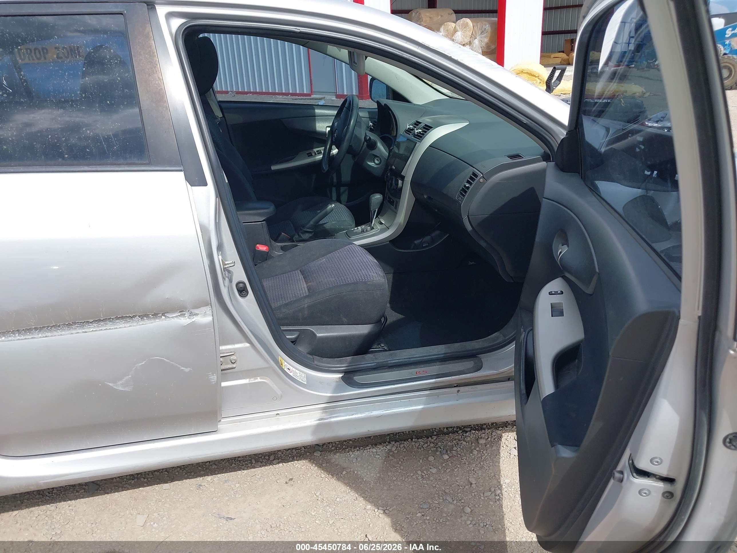 2009 Toyota Corolla Xrs Серебряный vin: 2T1BE40E19C005949