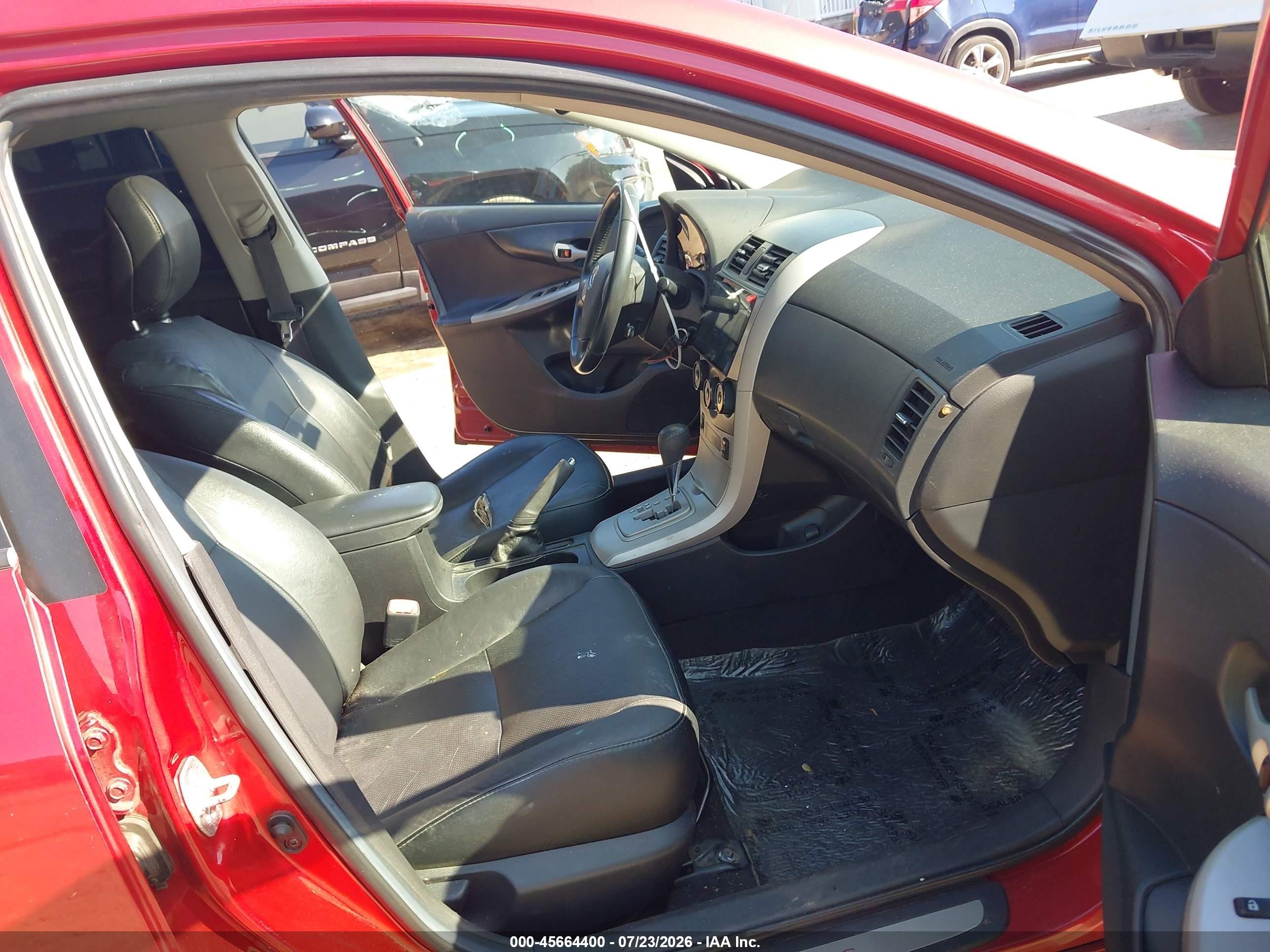2009 Toyota Corolla Xrs Красный vin: 2T1BE40E69C001136