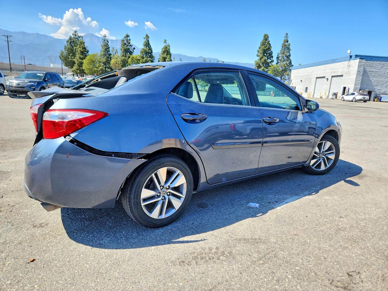 2014 Toyota Corolla Le Eco Premium Blue vin: 2T1BPRHE6EC000378