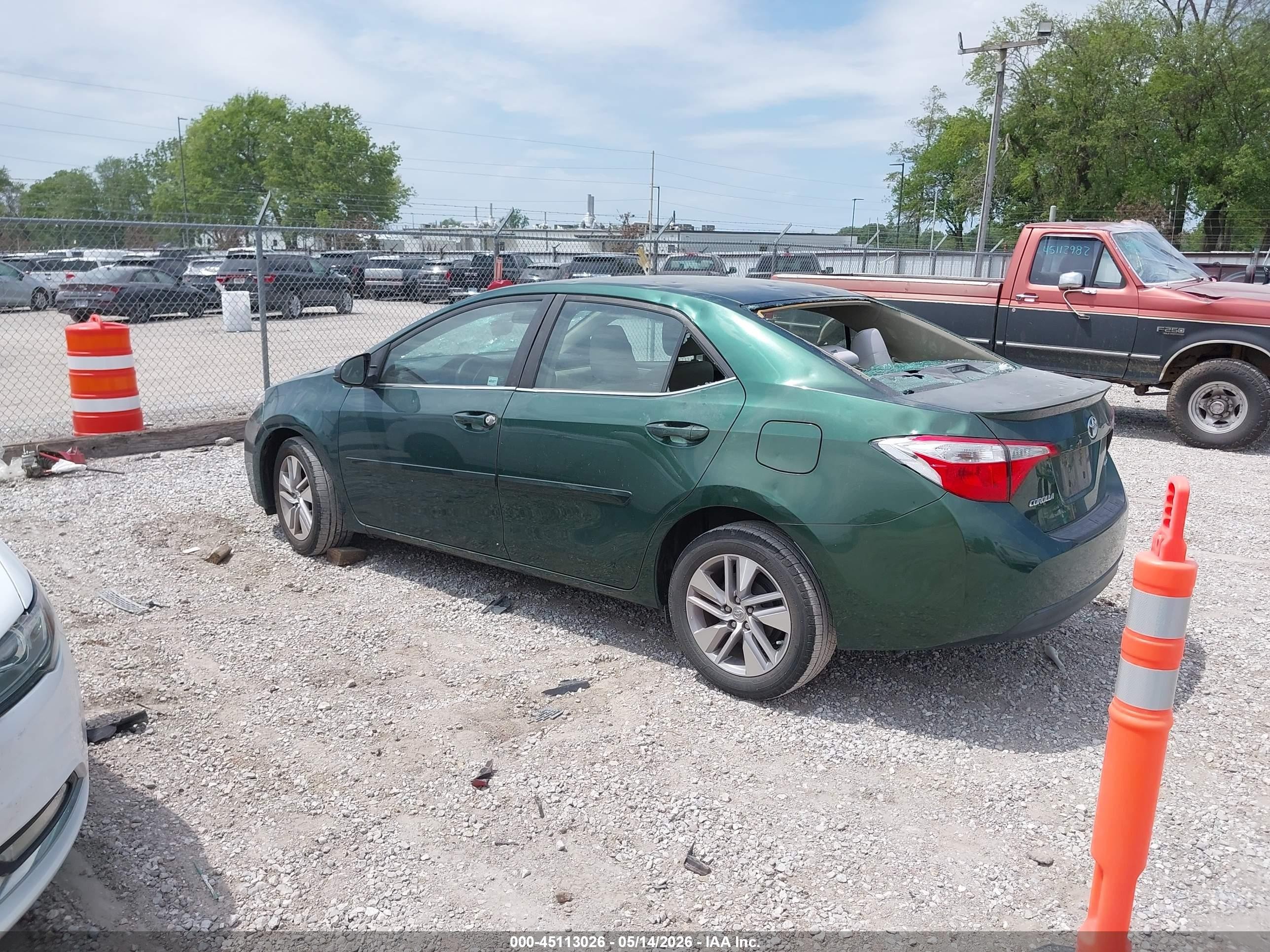 2016 Toyota Corolla Le Plus Green vin: 2T1BPRHE7GC563121