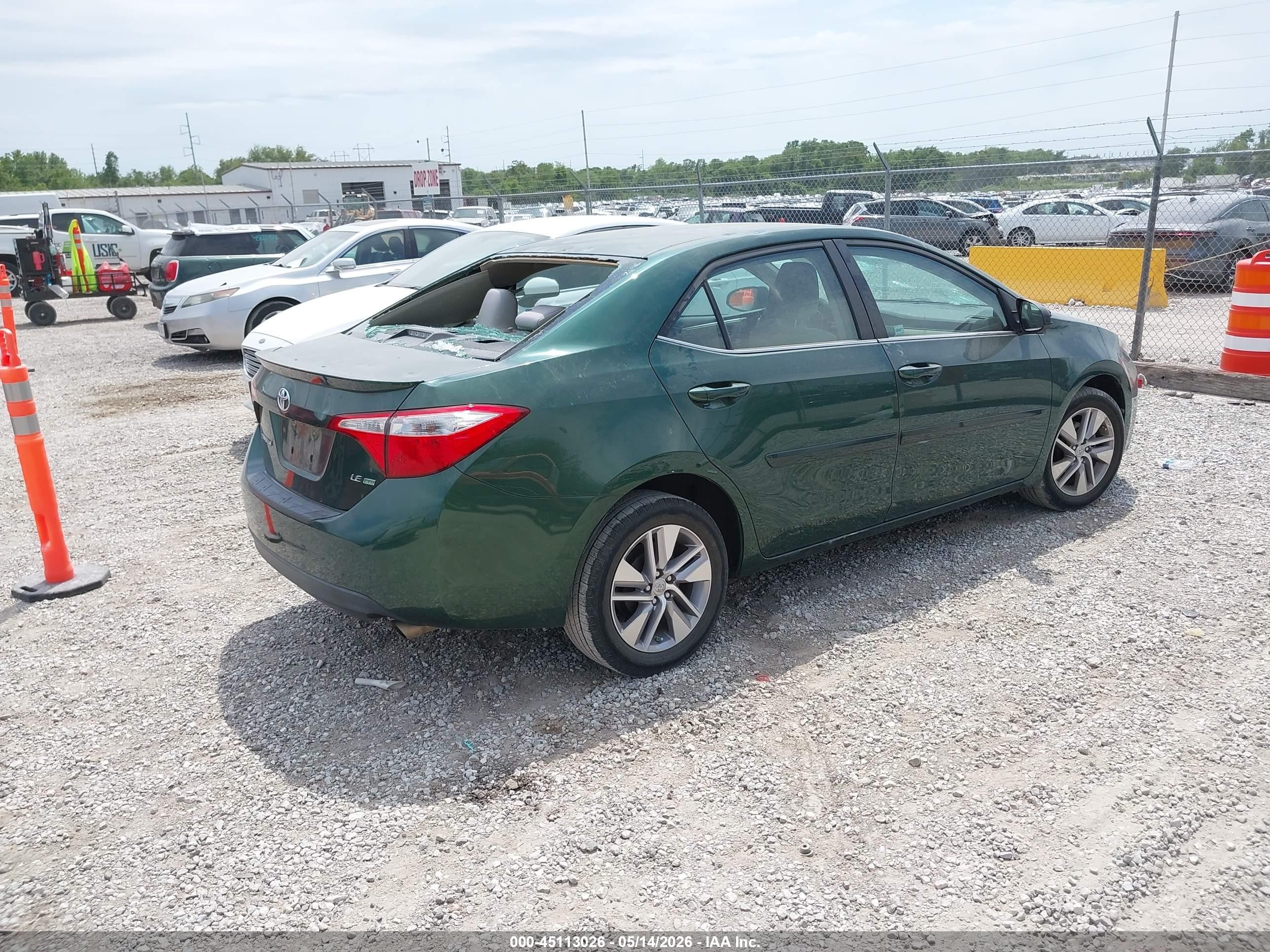 2016 Toyota Corolla Le Plus Green vin: 2T1BPRHE7GC563121