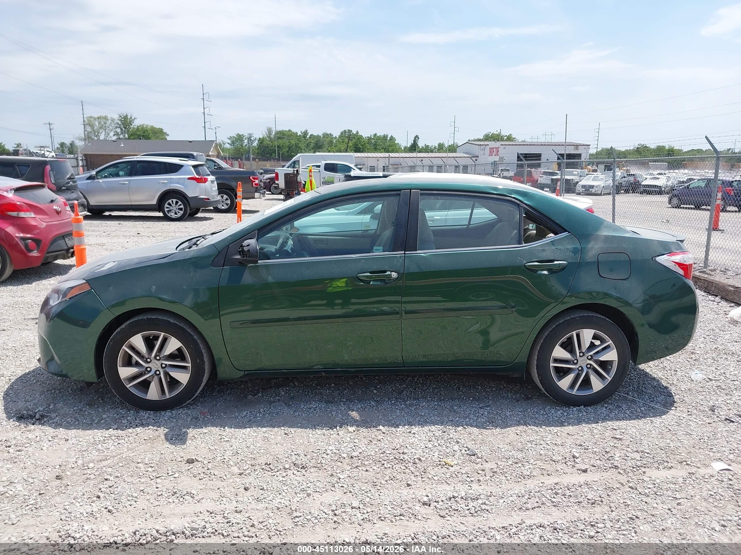 2016 Toyota Corolla Le Plus Green vin: 2T1BPRHE7GC563121