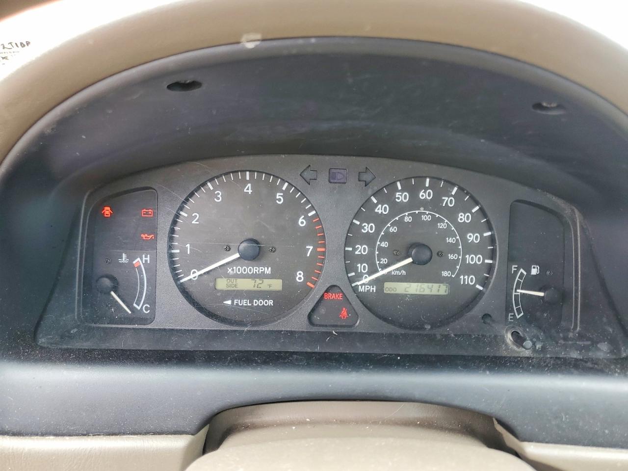 2001 Toyota Corolla Le Красный vin: 2T1BR12E01C384821