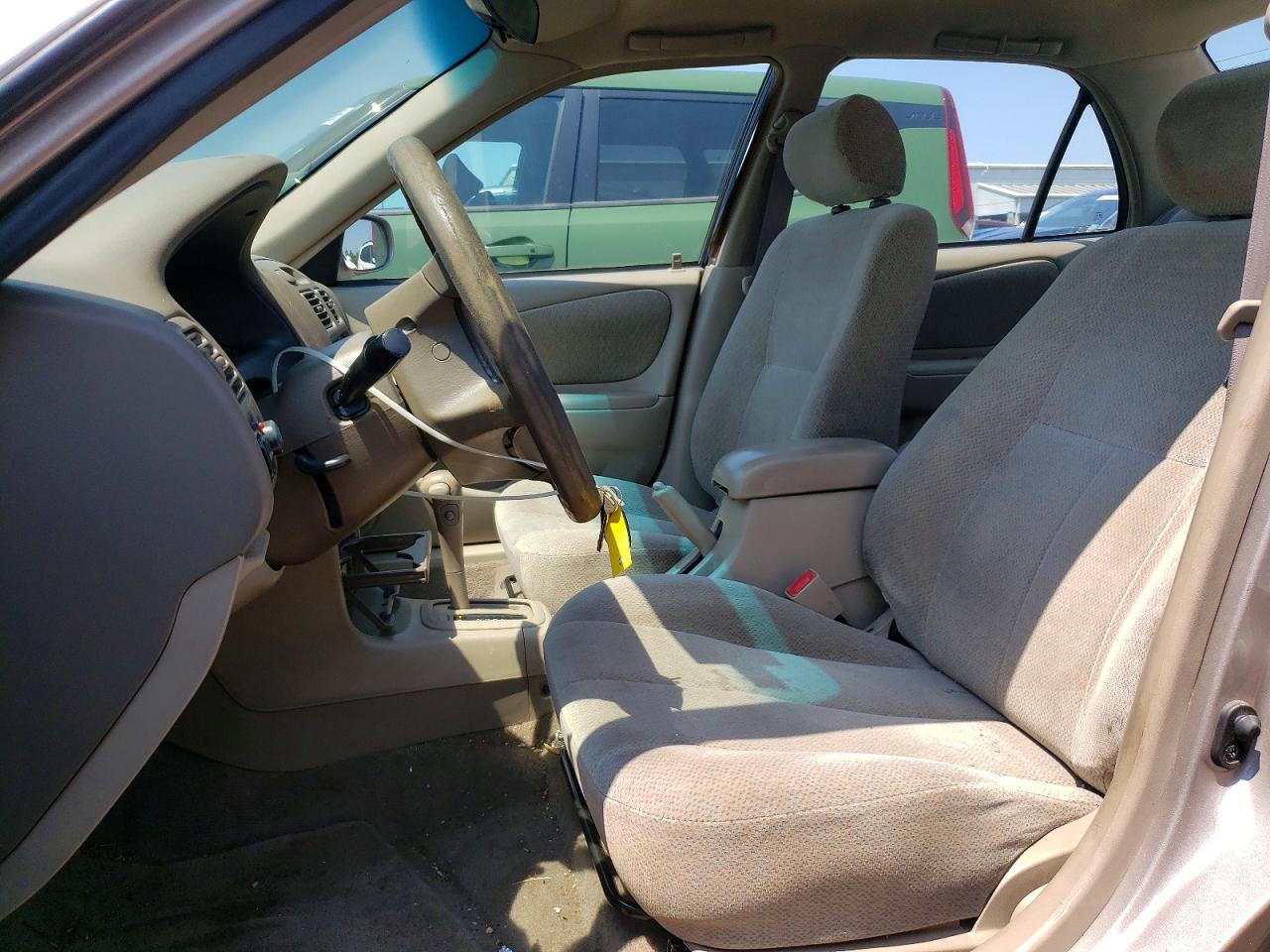 2001 Toyota Corolla Le Beige vin: 2T1BR12E01C416599