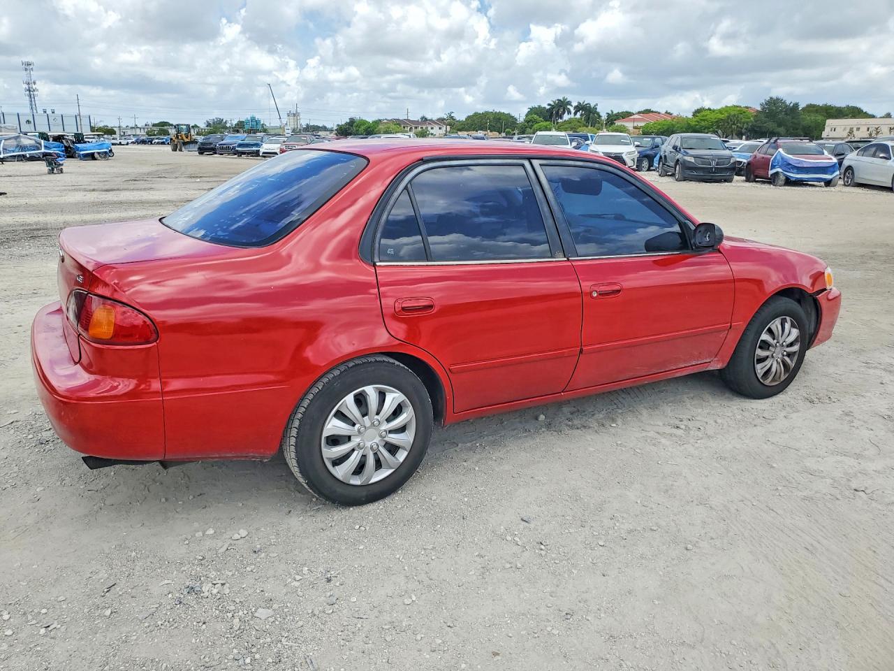 2001 Toyota Corolla Le Red vin: 2T1BR12E01C427716