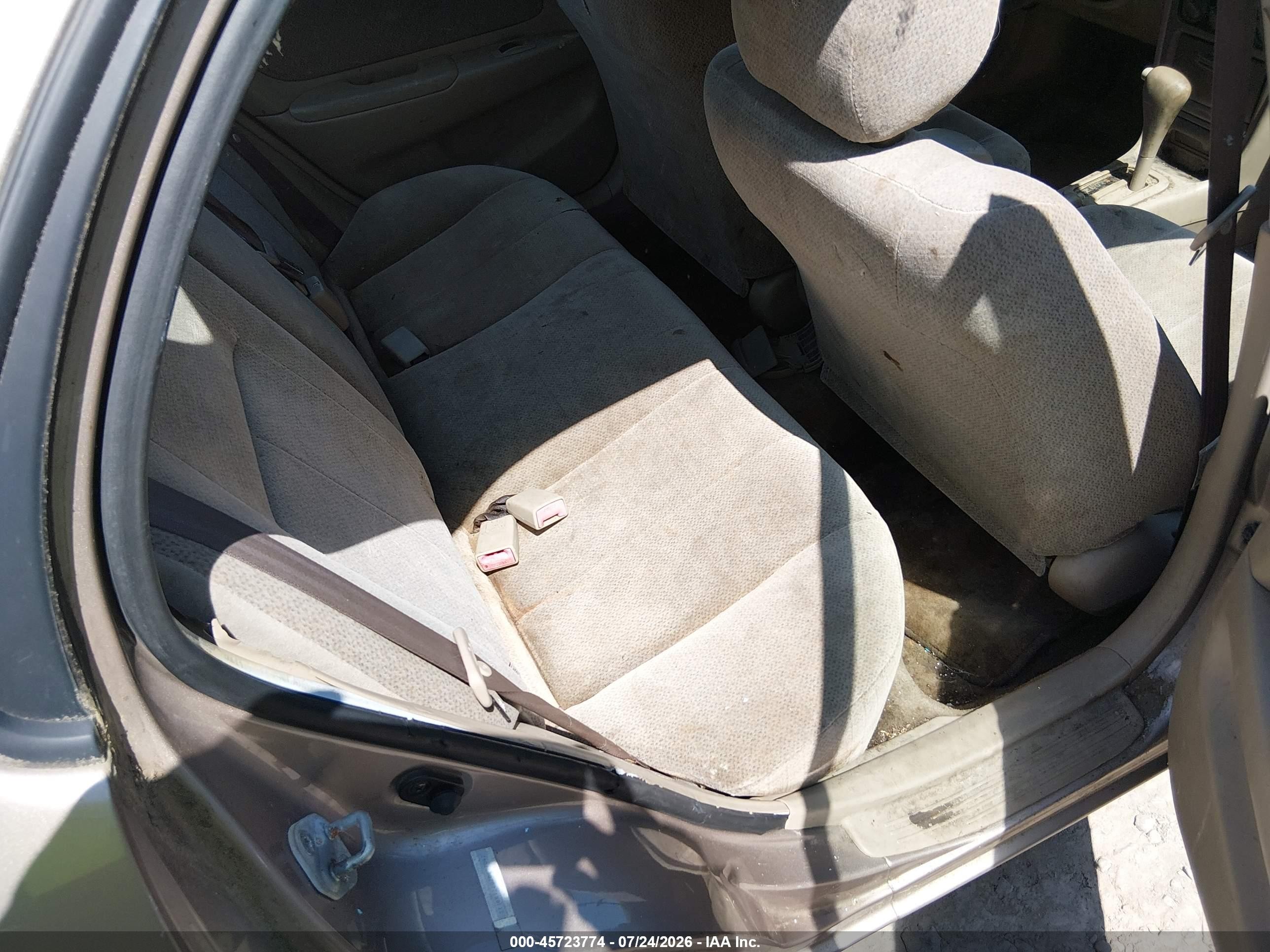 2002 Toyota Corolla Le Champagne vin: 2T1BR12E02C527042