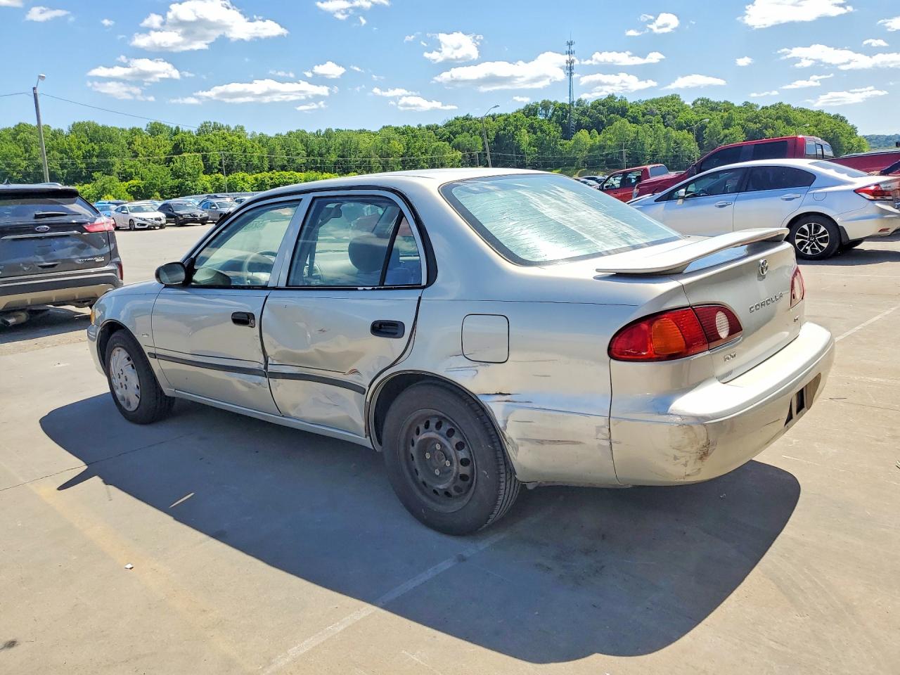 2002 Toyota Corolla Ce Серебряный vin: 2T1BR12E02C558985