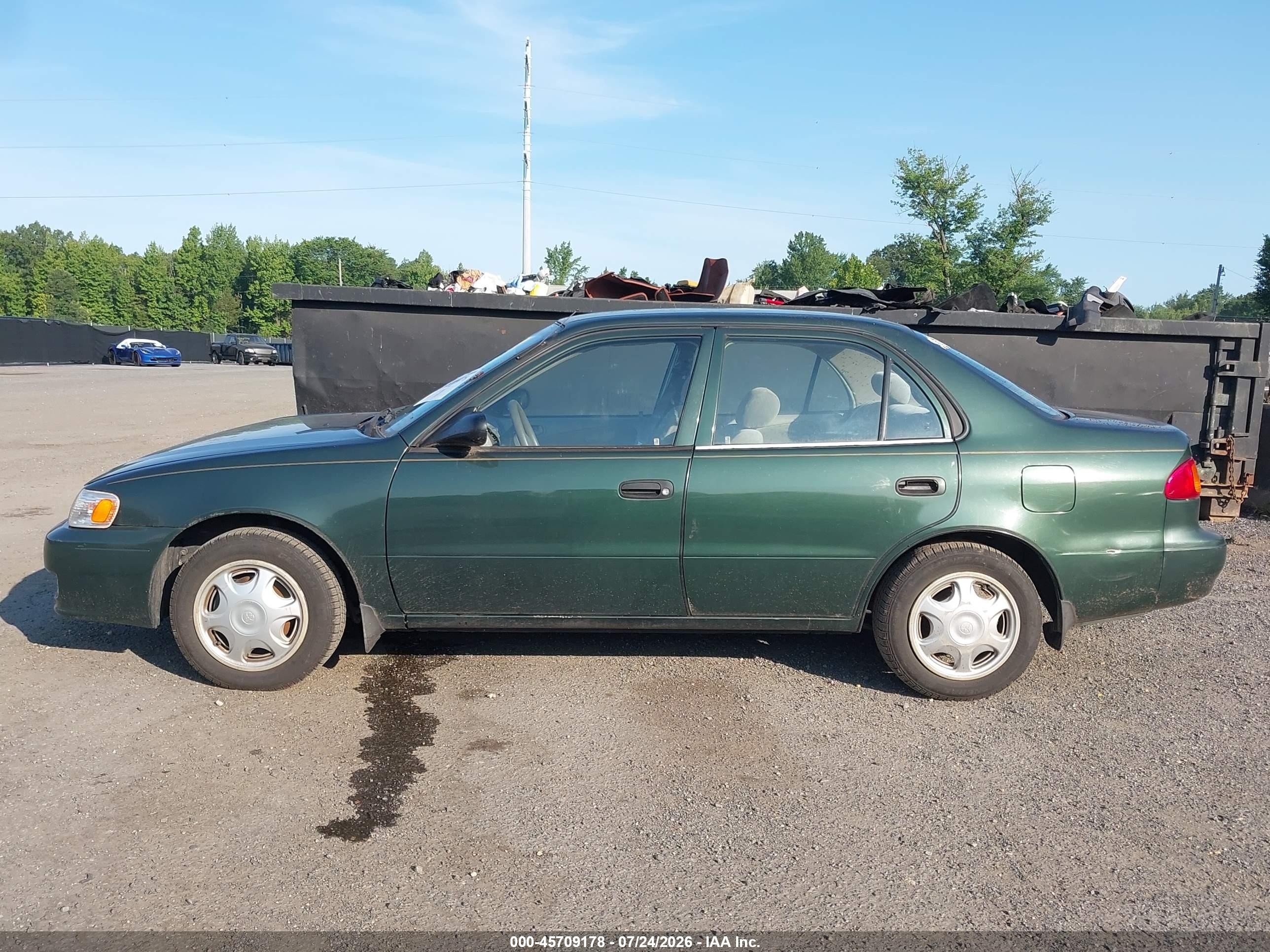 2001 Toyota Corolla Ce Green vin: 2T1BR12E11C401450