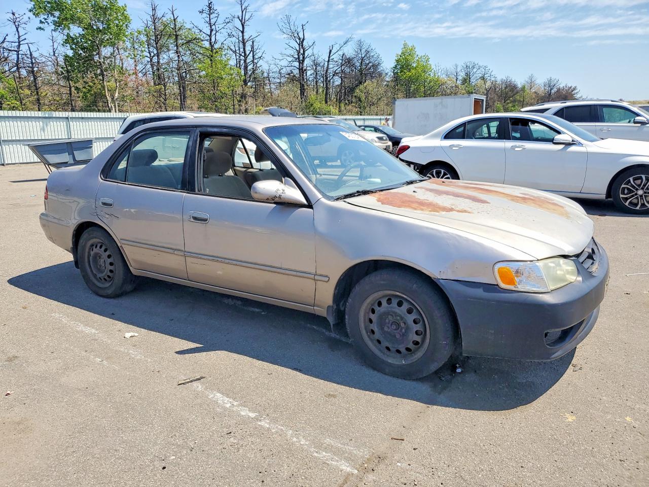 2002 Toyota Corolla Le Gray vin: 2T1BR12E12C587458