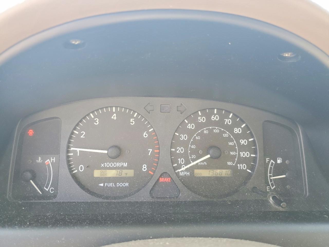 2002 Toyota Corolla Le Gray vin: 2T1BR12E12C587458