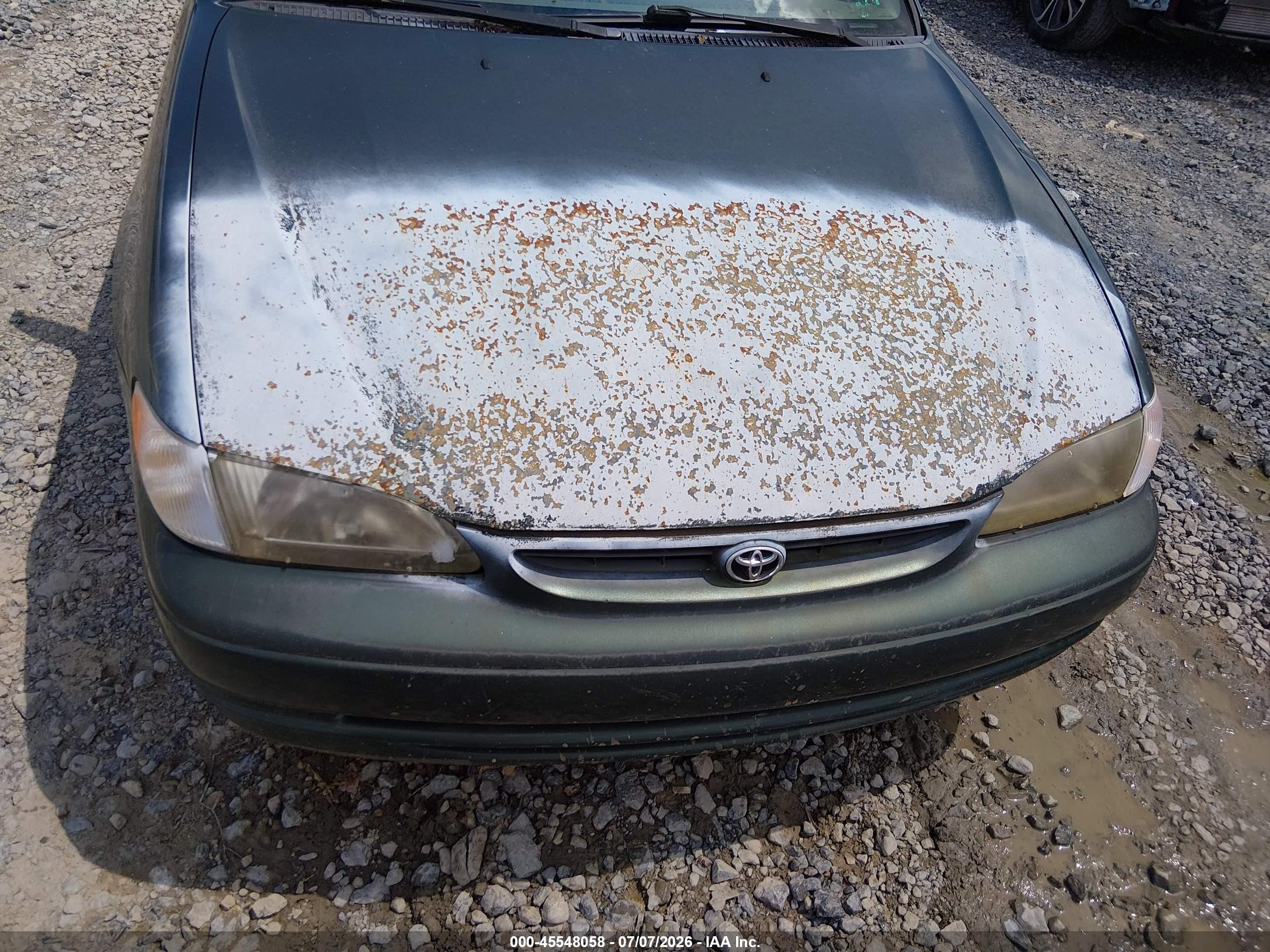 2000 Toyota Corolla Le Green vin: 2T1BR12E1YC286603