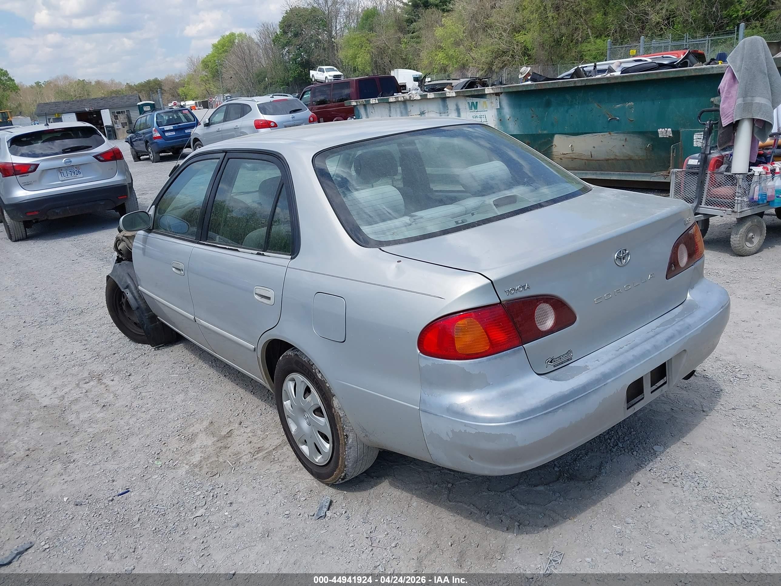 2002 Toyota Corolla Le Silver vin: 2T1BR12E22C560575