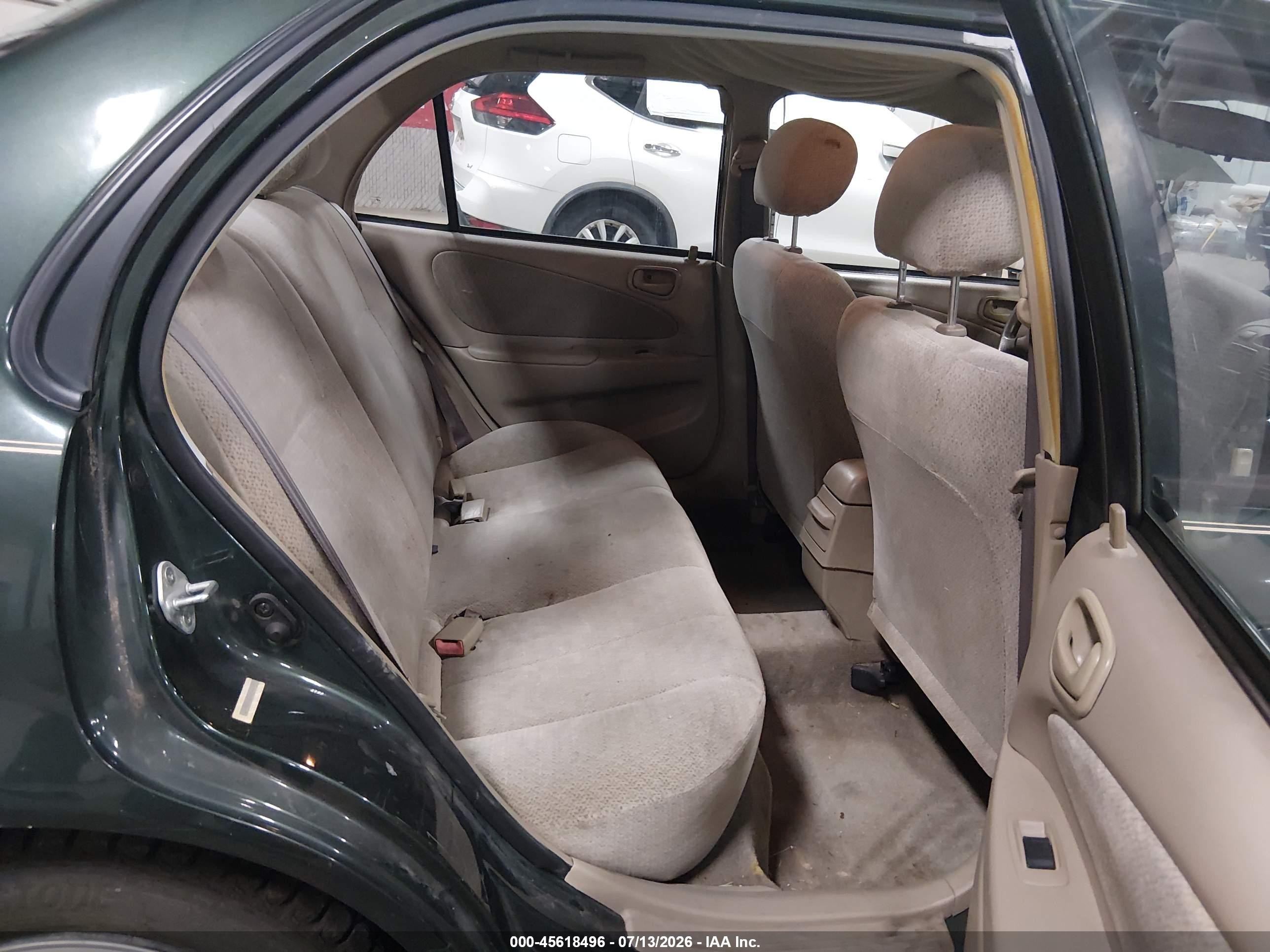 2002 Toyota Corolla Le Gray vin: 2T1BR12E22C560737