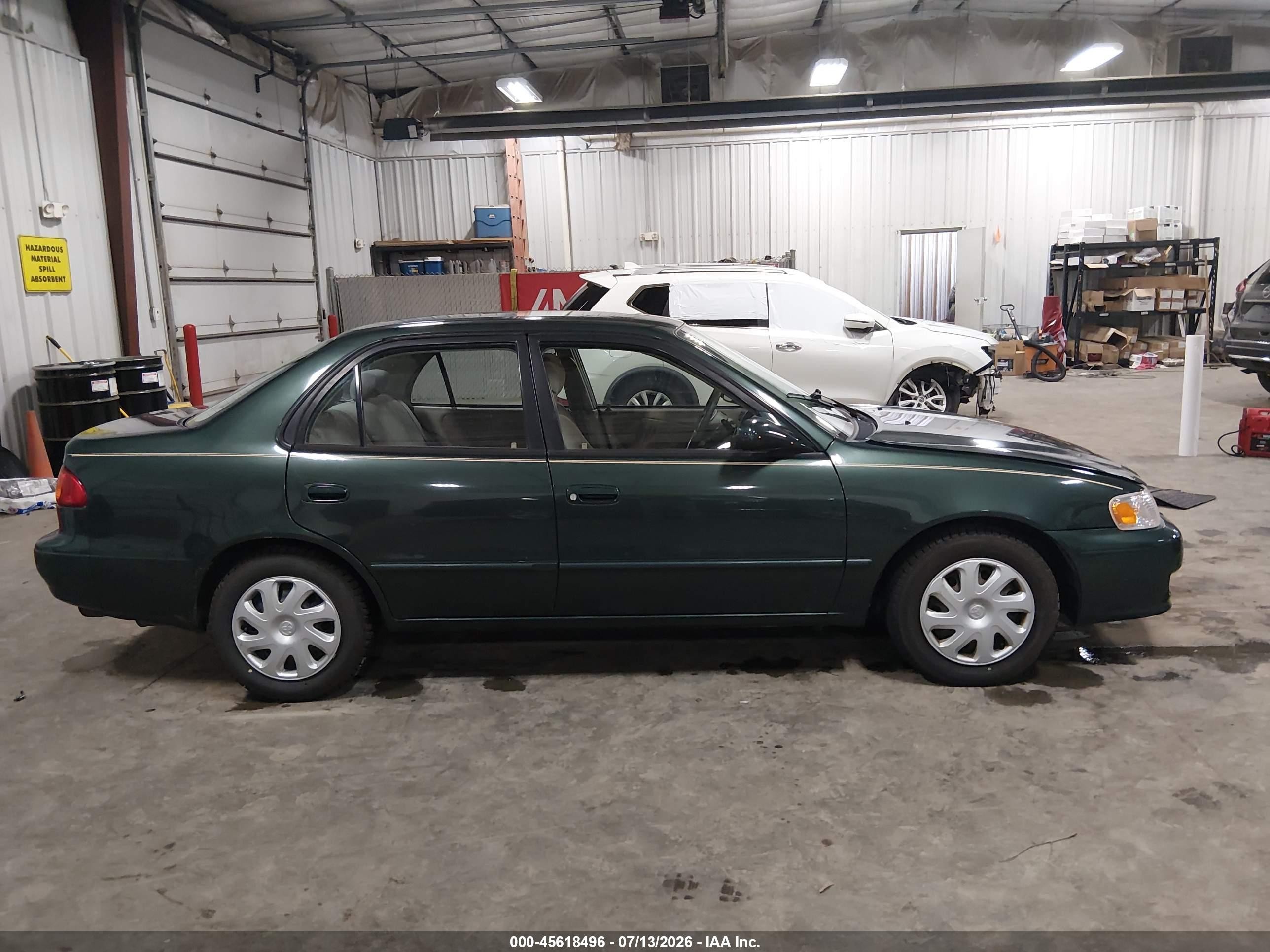 2002 Toyota Corolla Le Gray vin: 2T1BR12E22C560737