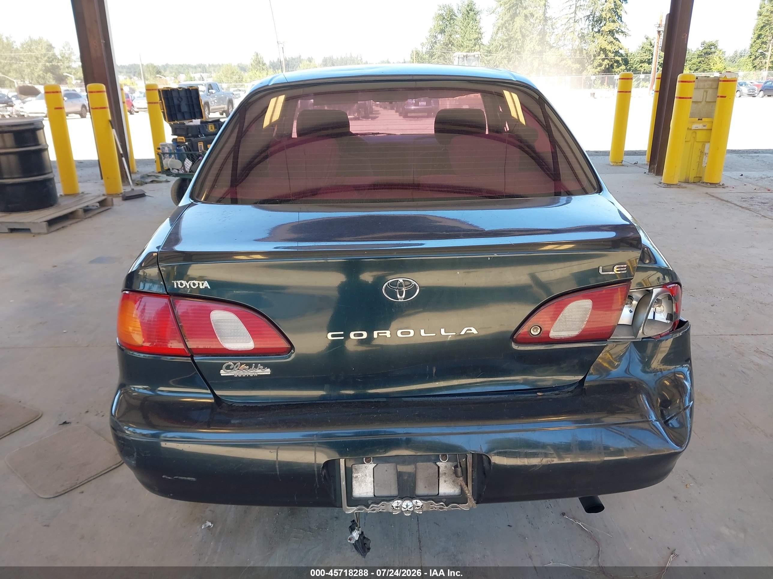 1999 Toyota Corolla Le Green vin: 2T1BR12E2XC115924