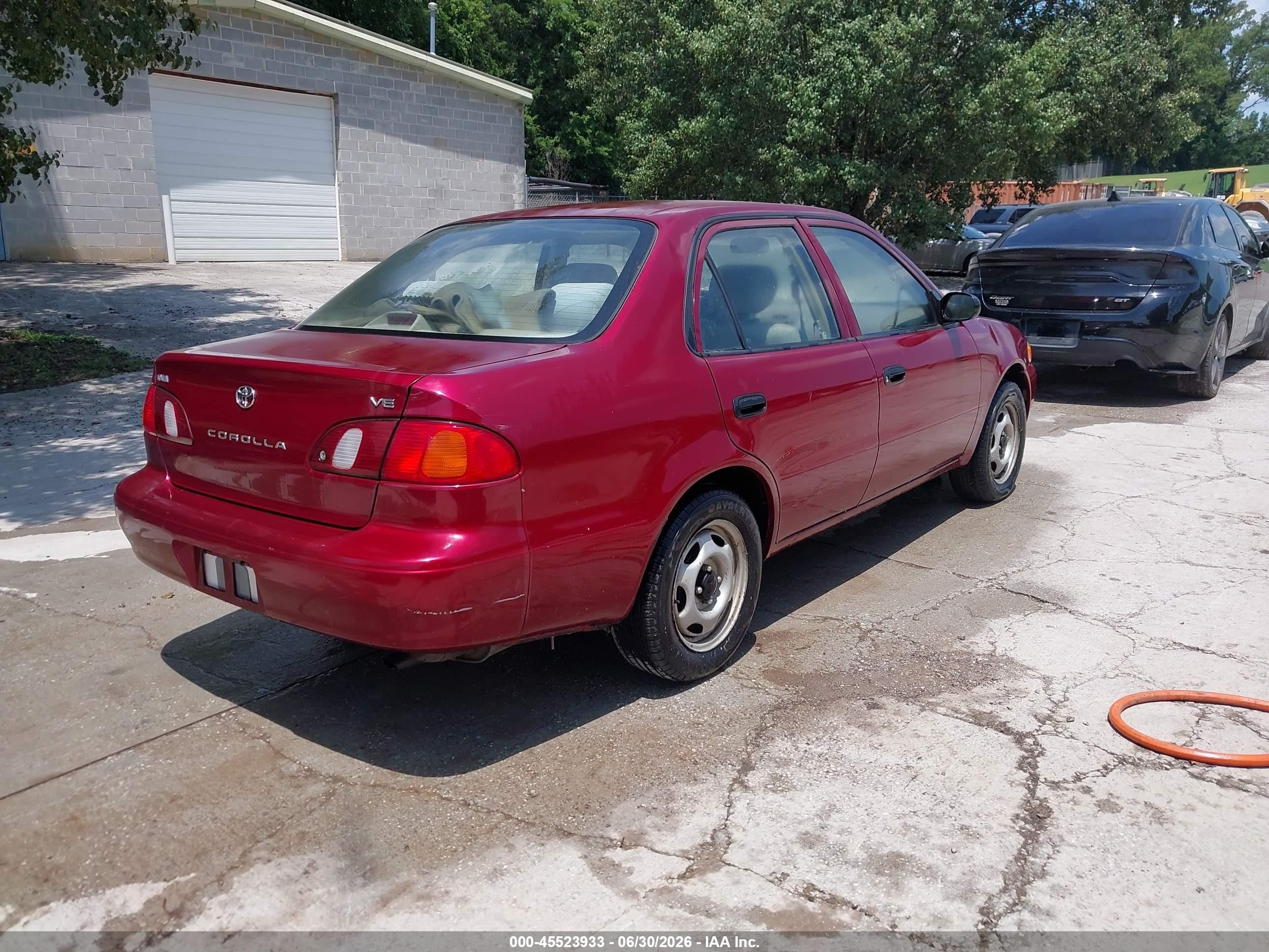 1999 Toyota Corolla Ve Red vin: 2T1BR12E2XC120038