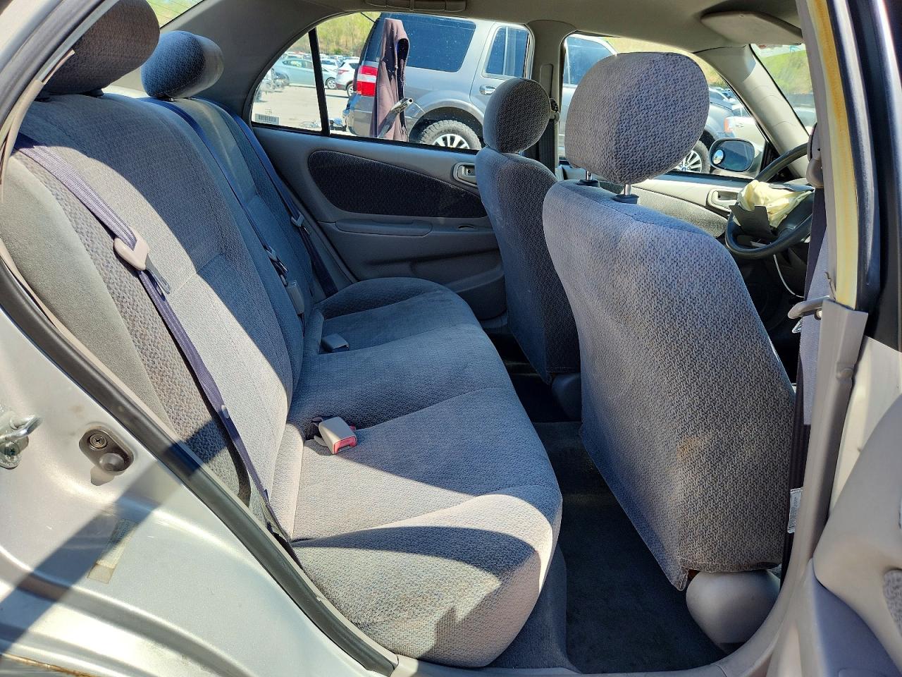 2001 Toyota Corolla Le Silver vin: 2T1BR12E31C431467