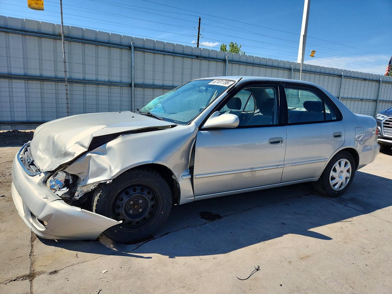 2001 Toyota Corolla Le Silver vin: 2T1BR12E31C431467