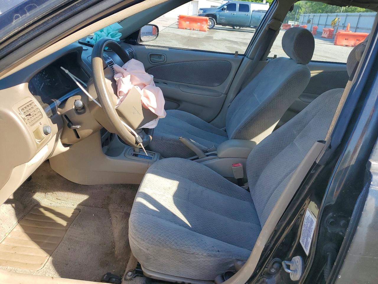 1999 Toyota Corolla Ve Black vin: 2T1BR12E3XC252922