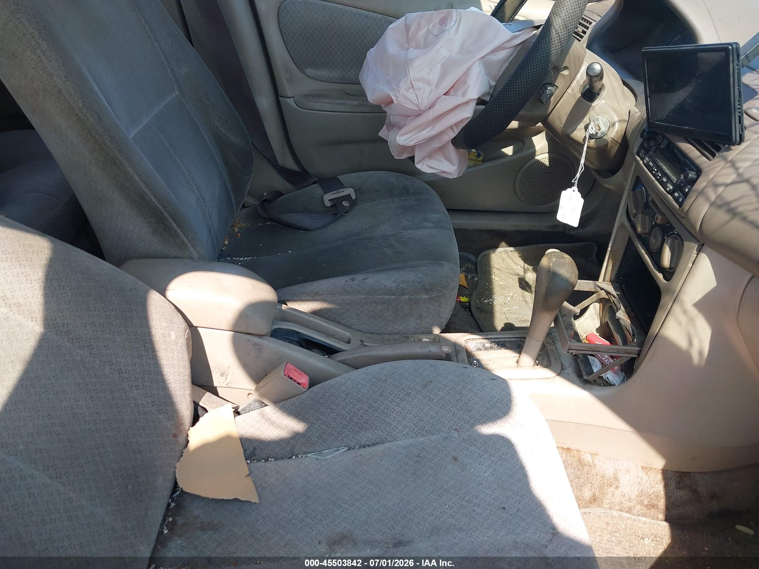 2000 Toyota Corolla Ce Silver vin: 2T1BR12E3YC274579