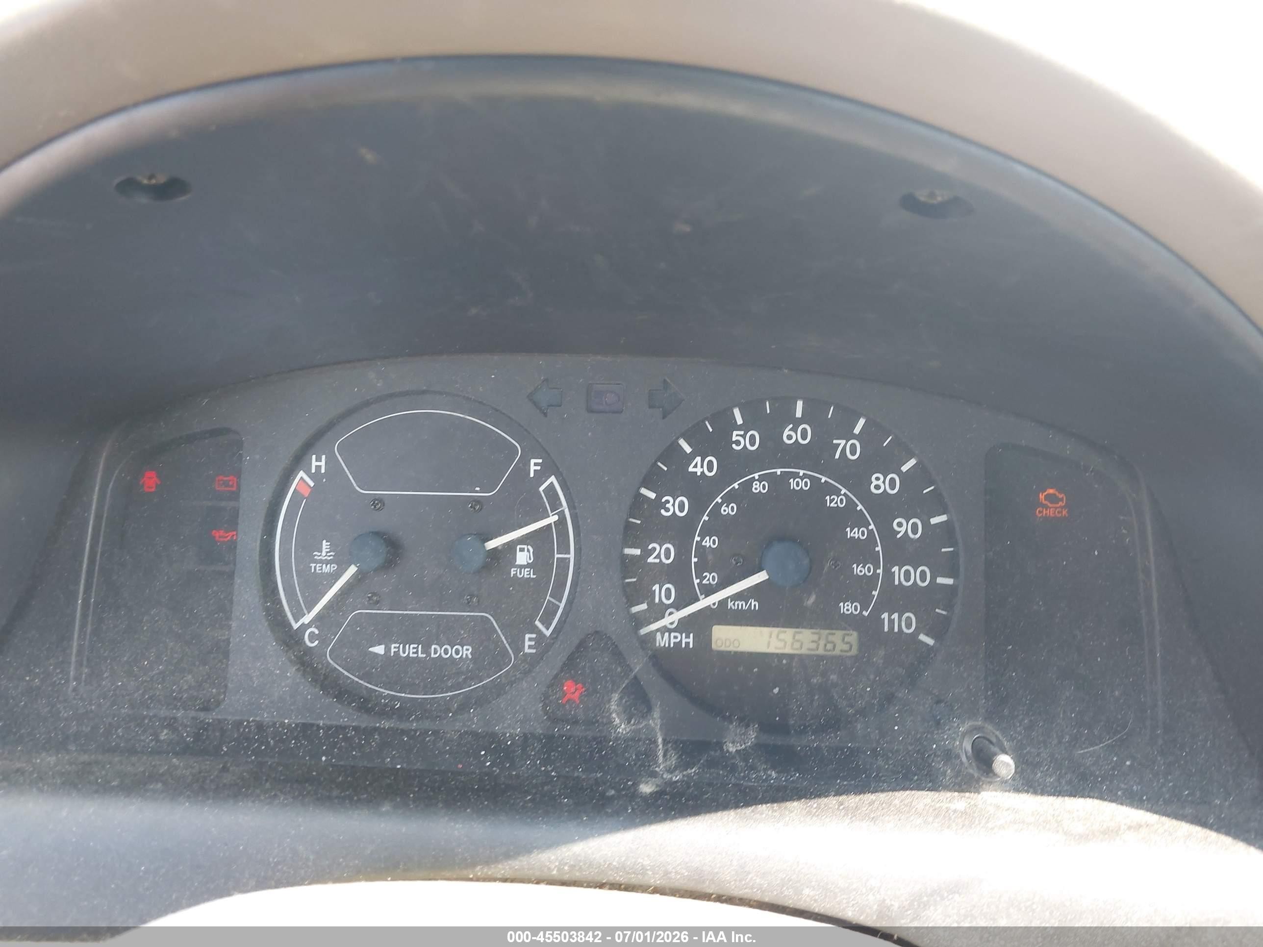 2000 Toyota Corolla Ce Silver vin: 2T1BR12E3YC274579
