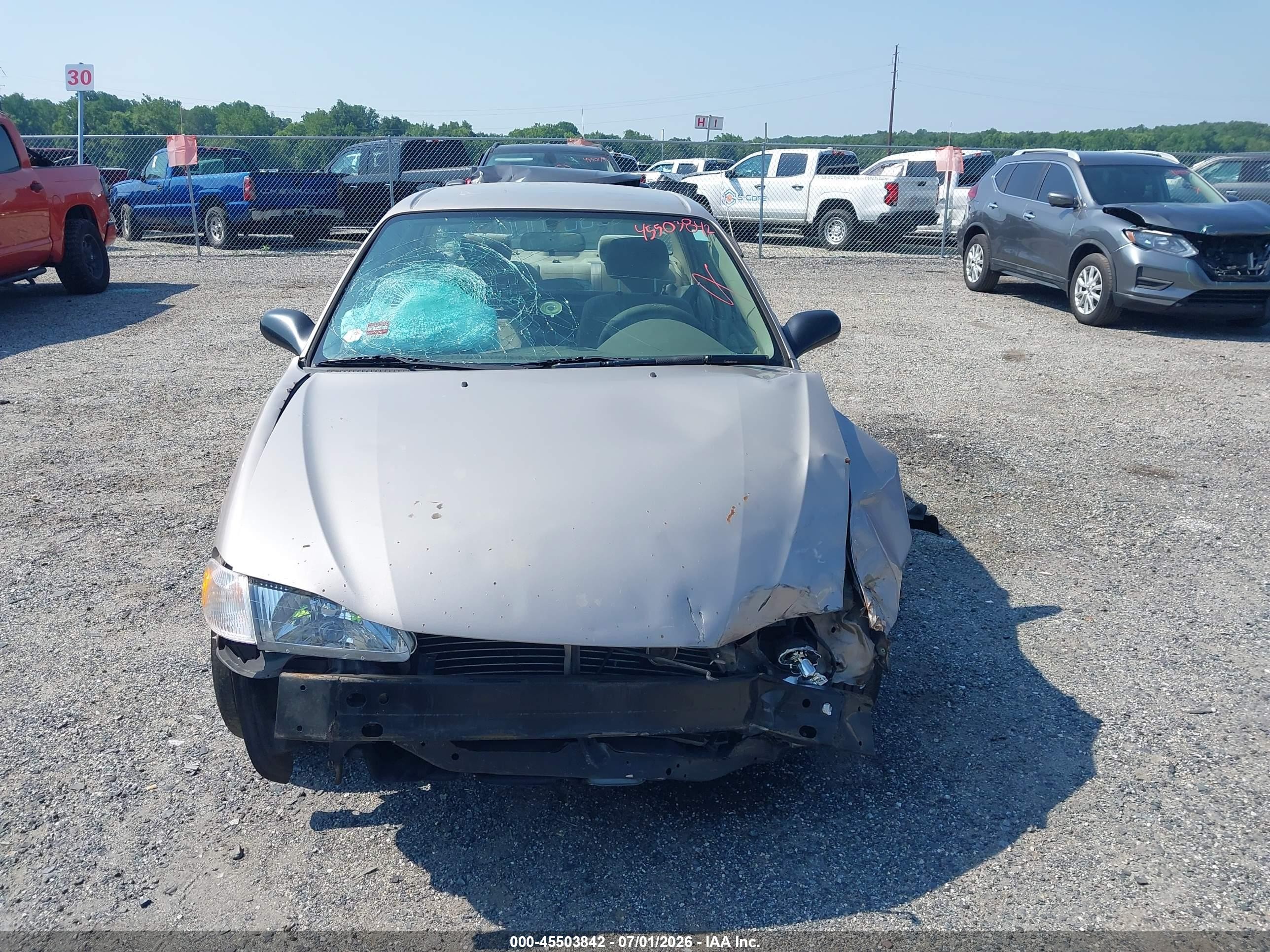 2000 Toyota Corolla Ce Silver vin: 2T1BR12E3YC274579