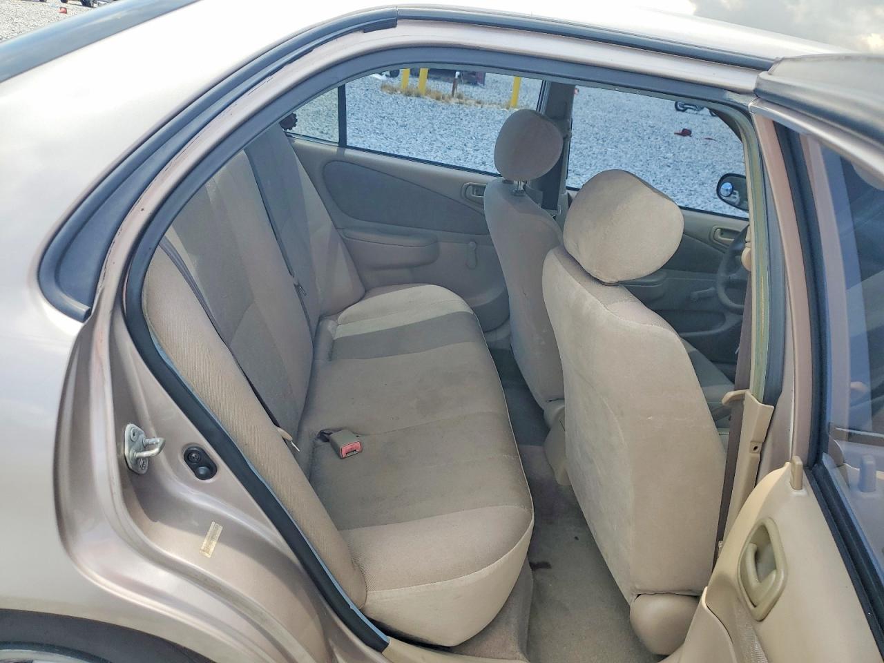 2000 Toyota Corolla Ve Tan vin: 2T1BR12E3YC321349