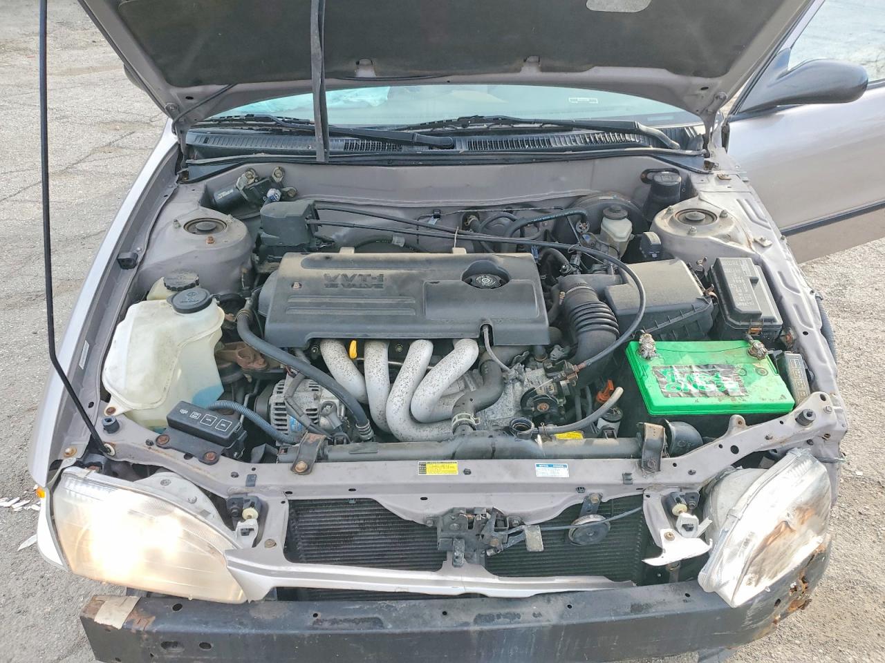 2000 Toyota Corolla Ve Silver vin: 2T1BR12E3YC322744