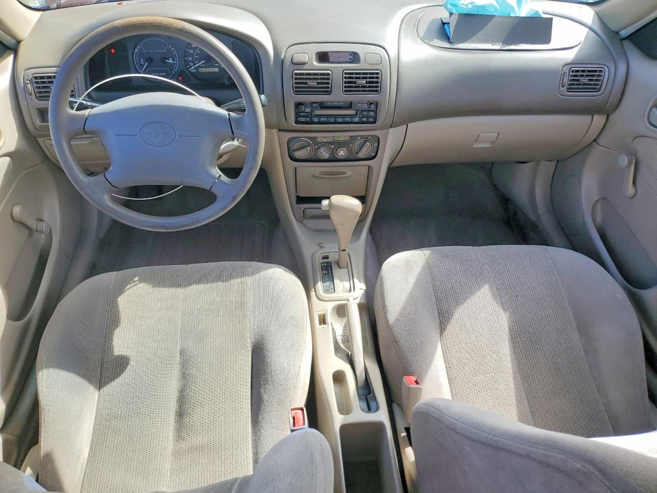 2001 Toyota Corolla Ce Red vin: 2T1BR12E41C456216