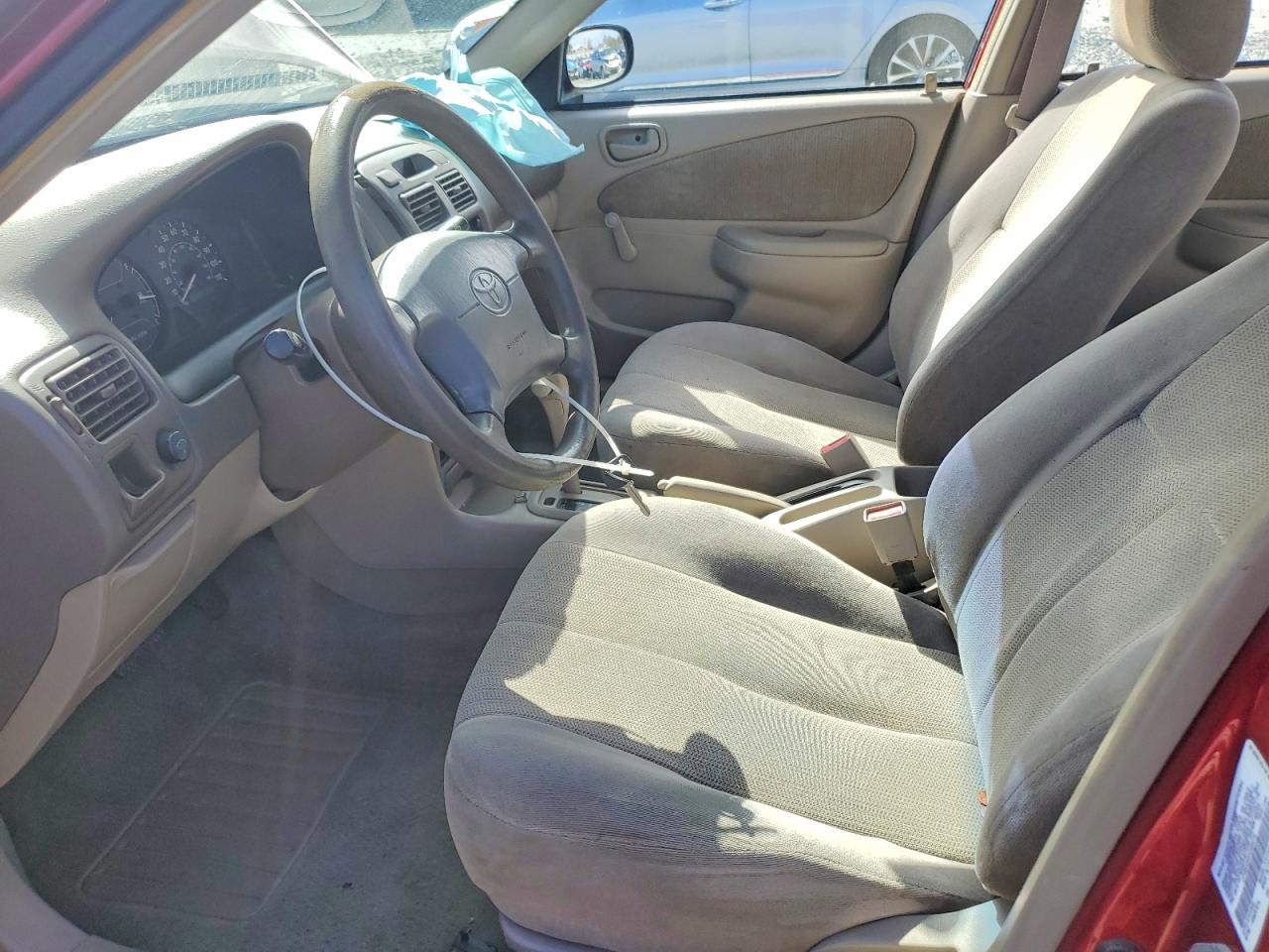 2001 Toyota Corolla Ce Red vin: 2T1BR12E41C456216