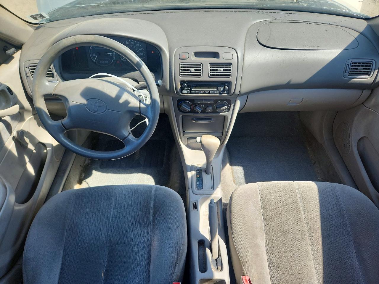 2001 Toyota Corolla Ce Silver vin: 2T1BR12E41C853490