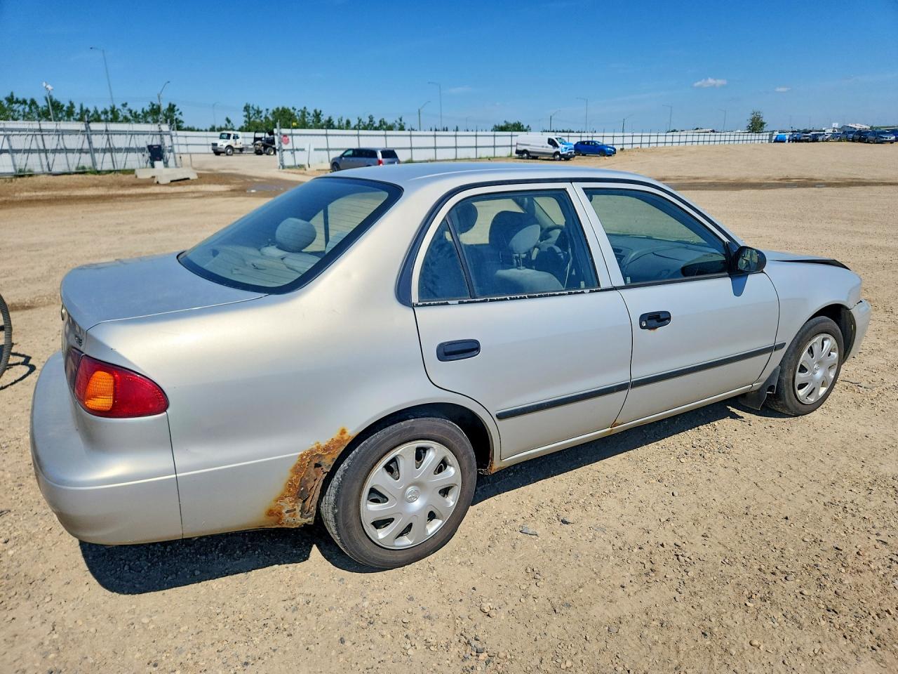 2001 Toyota Corolla Ce Silver vin: 2T1BR12E41C853490