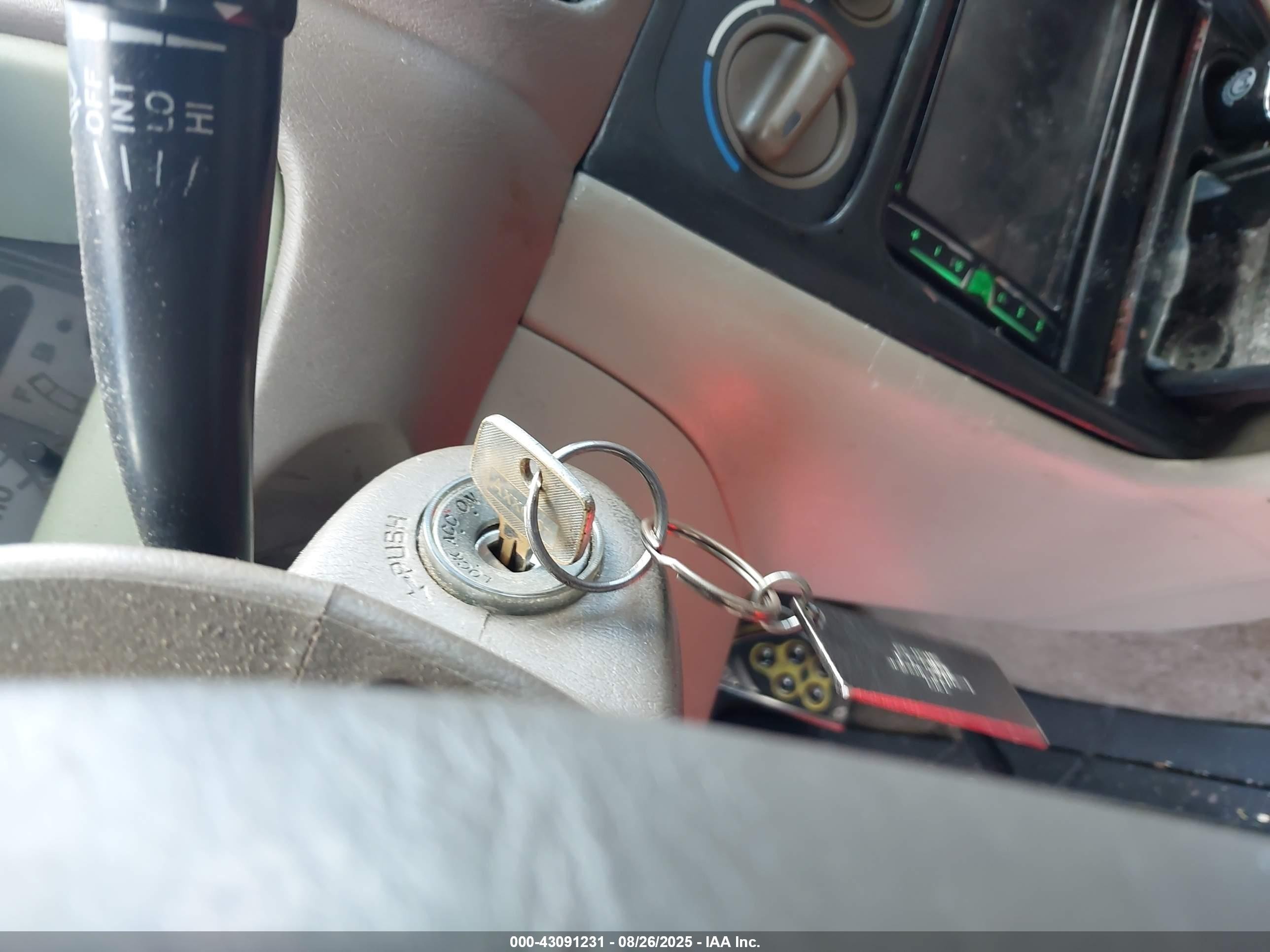 1999 Toyota Corolla Le Коричневый vin: 2T1BR12E4XC134488
