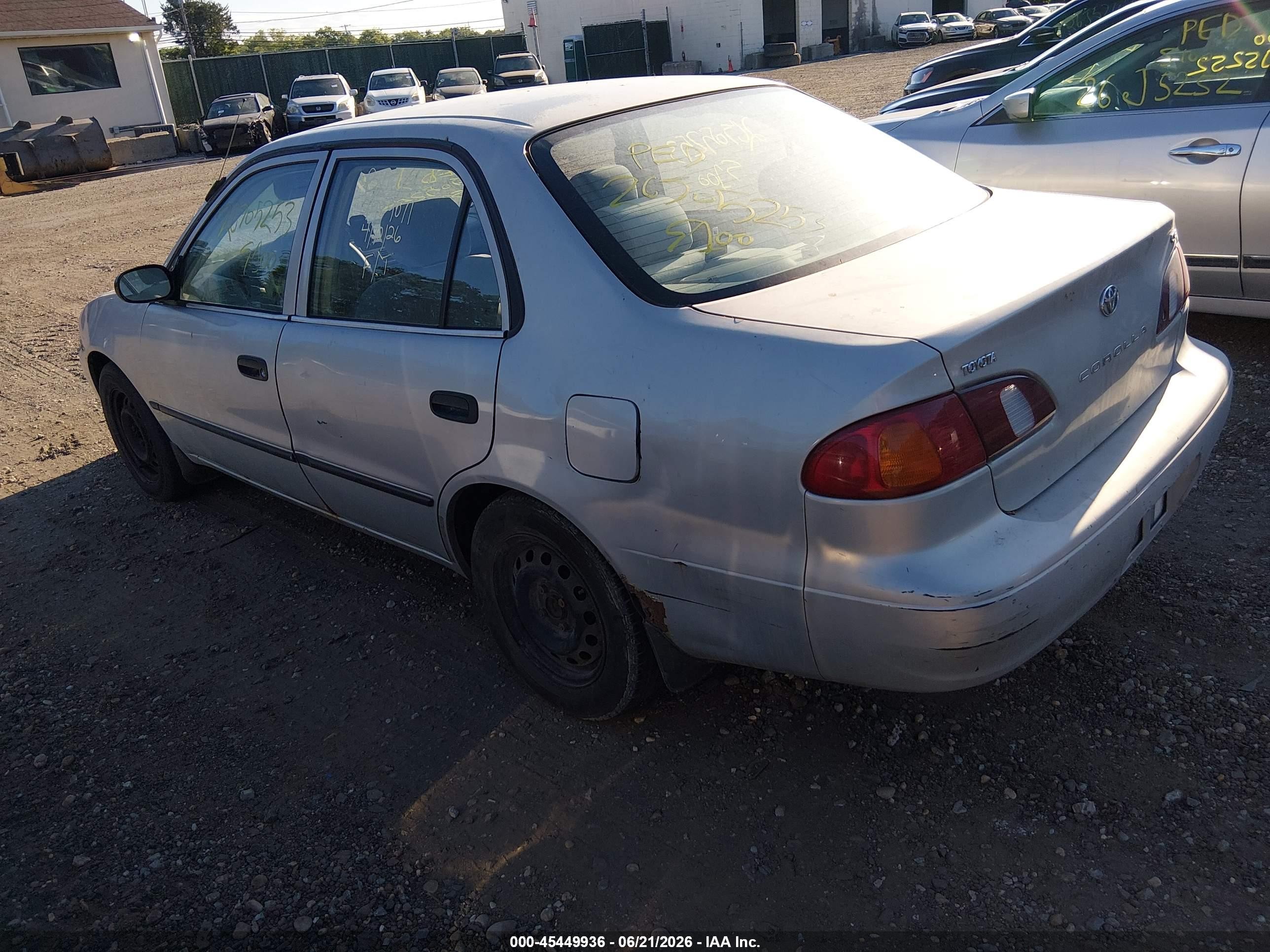2000 Toyota Corolla Ce Silver vin: 2T1BR12E4YC383665