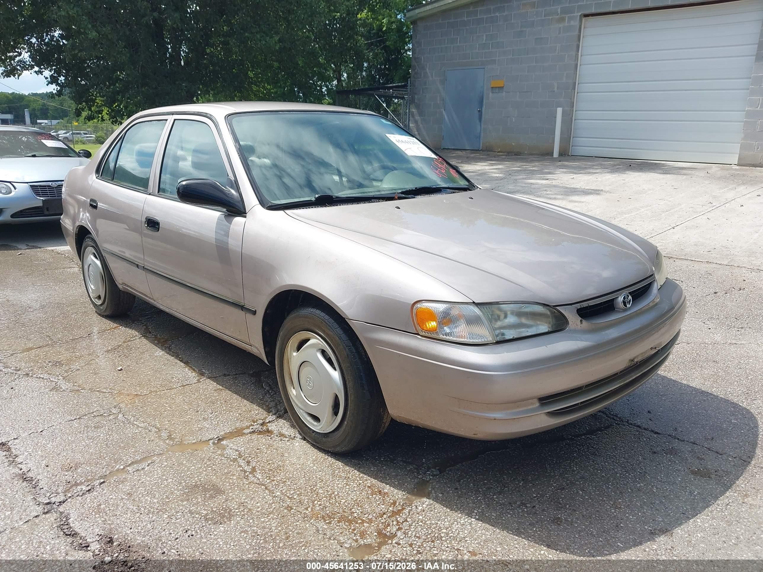 1998 Toyota Corolla Ce Silver vin: 2T1BR12E5WC041817