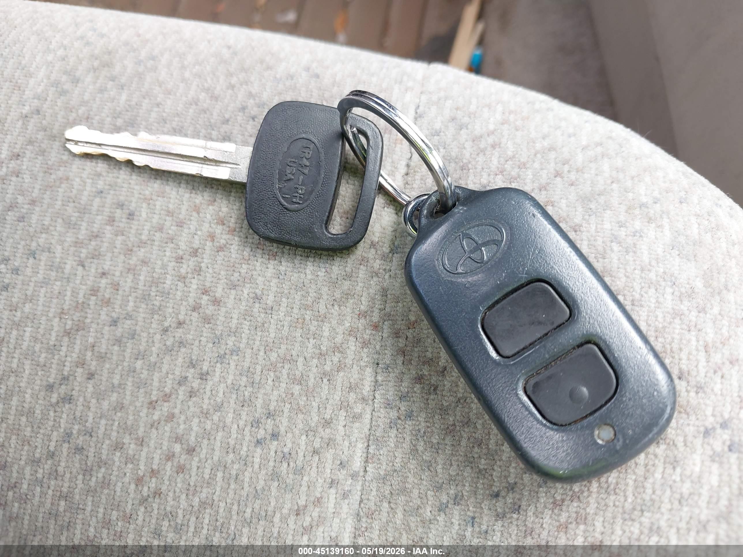 2000 Toyota Corolla Ve/ce/le Green vin: 2T1BR12E5YC292372