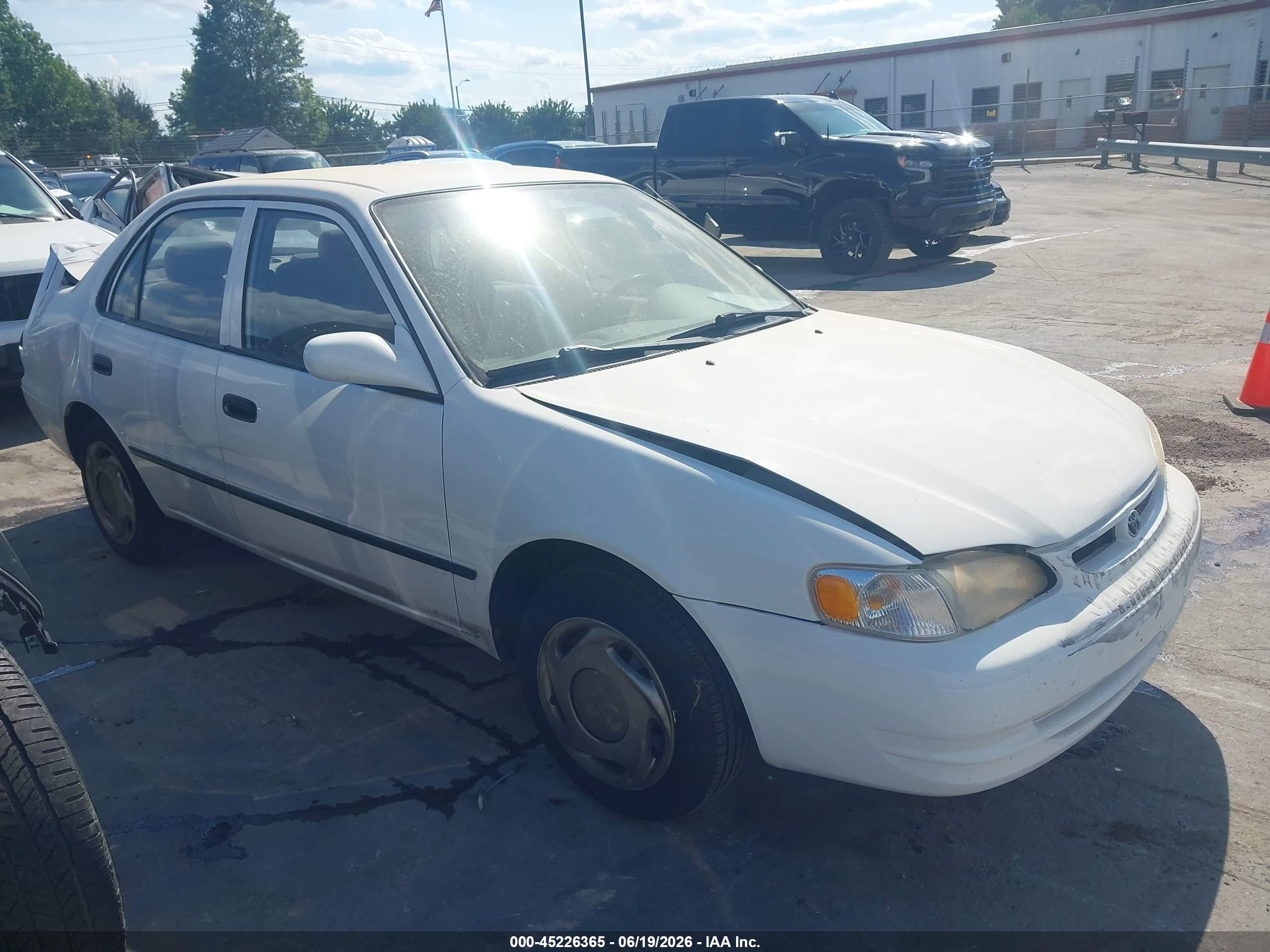 2000 Toyota Corolla Ce White vin: 2T1BR12E5YC324799