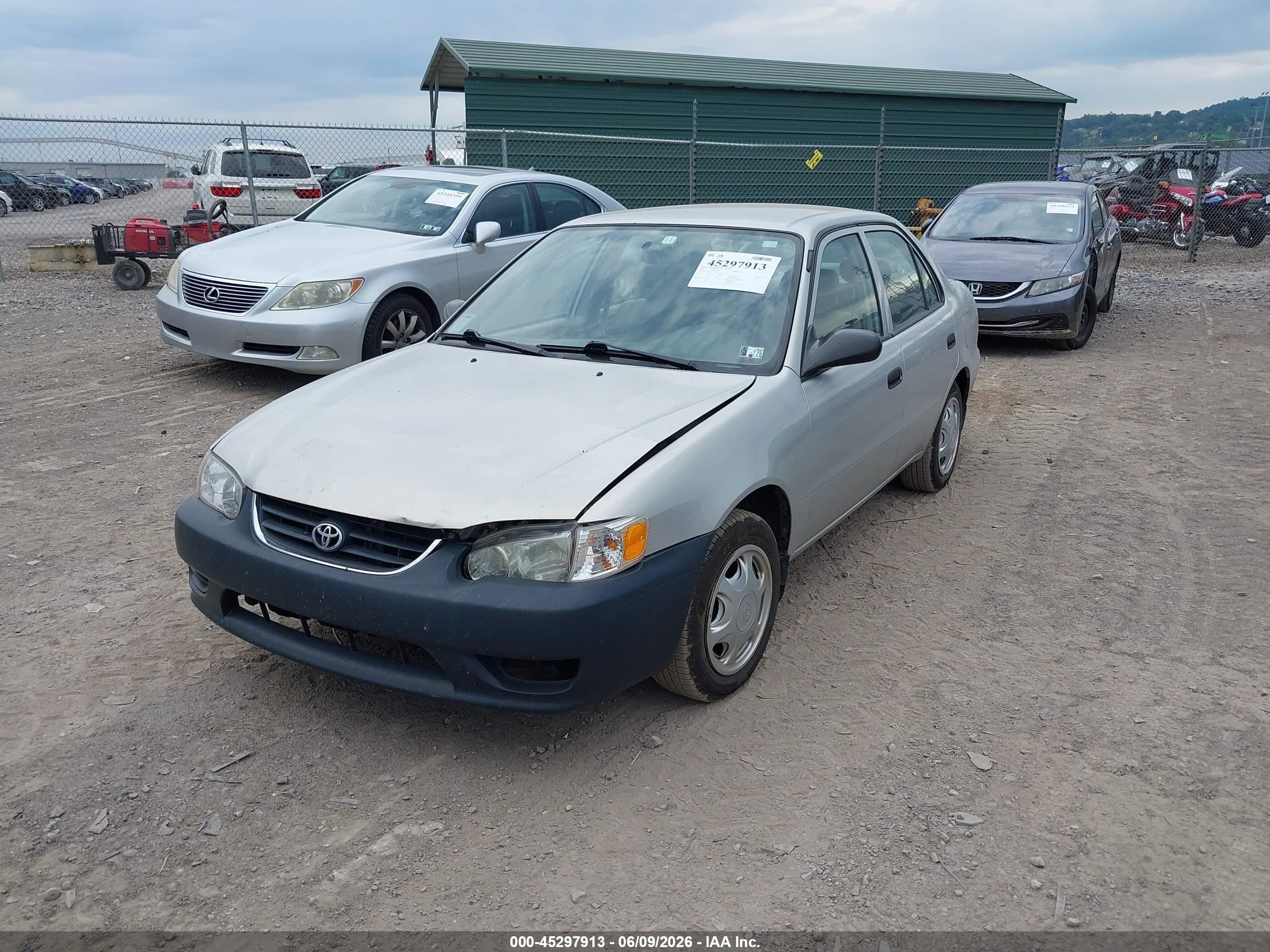 2001 Toyota Corolla Ce Silver vin: 2T1BR12E61C403792