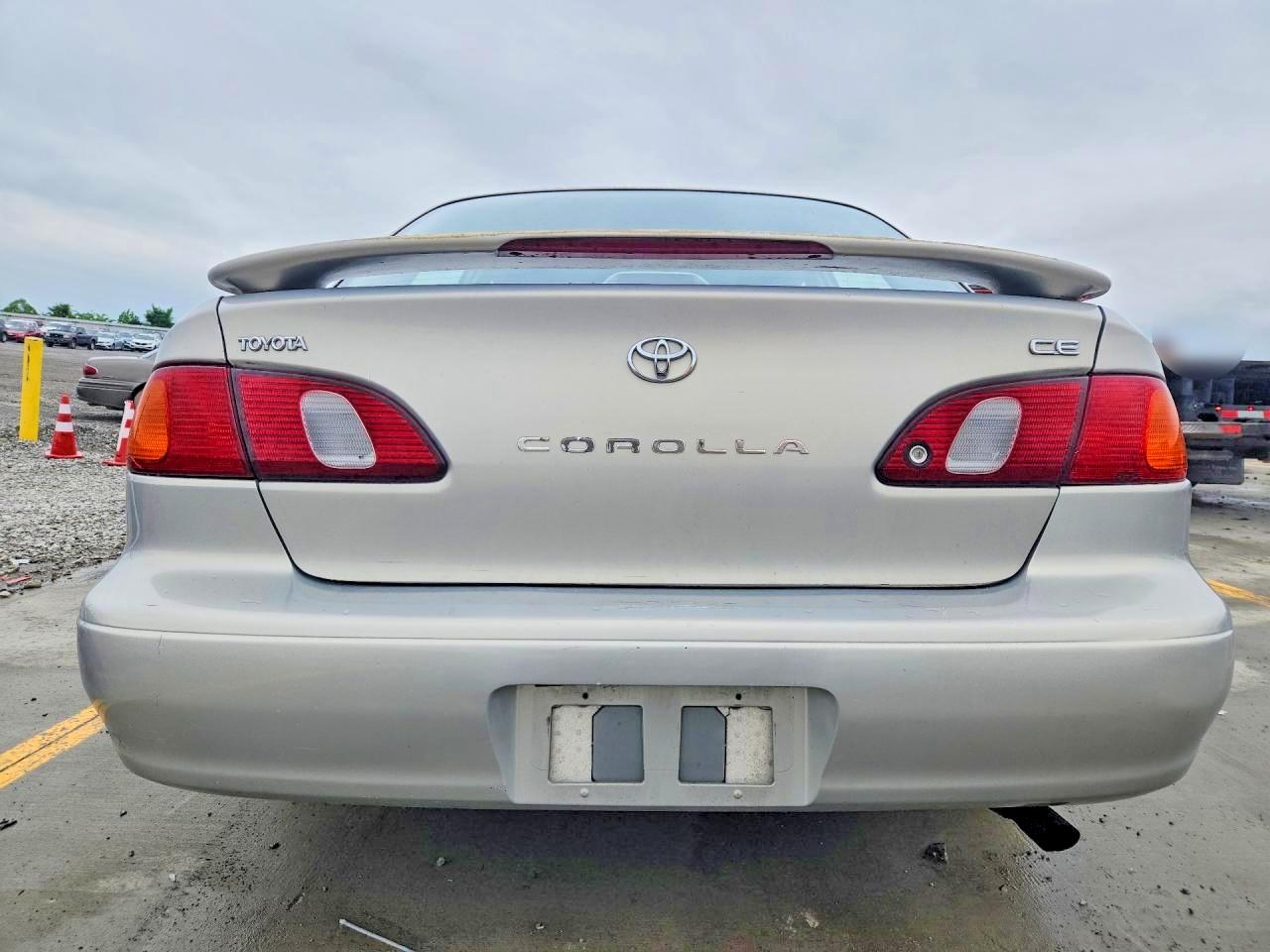 1999 Toyota Corolla Ve White vin: 2T1BR12E6XC199326