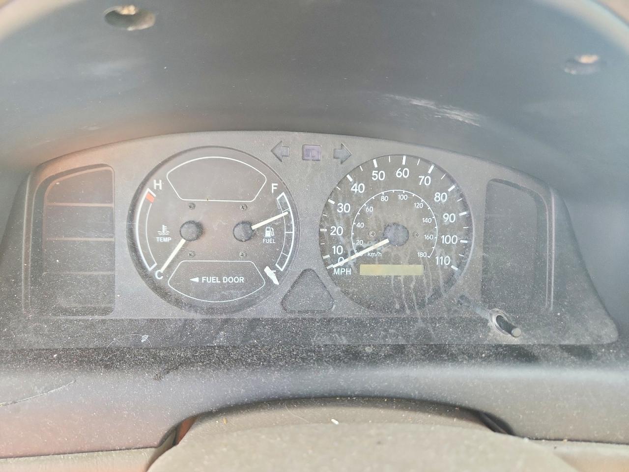2000 Toyota Corolla Ve Red vin: 2T1BR12E6YC375180