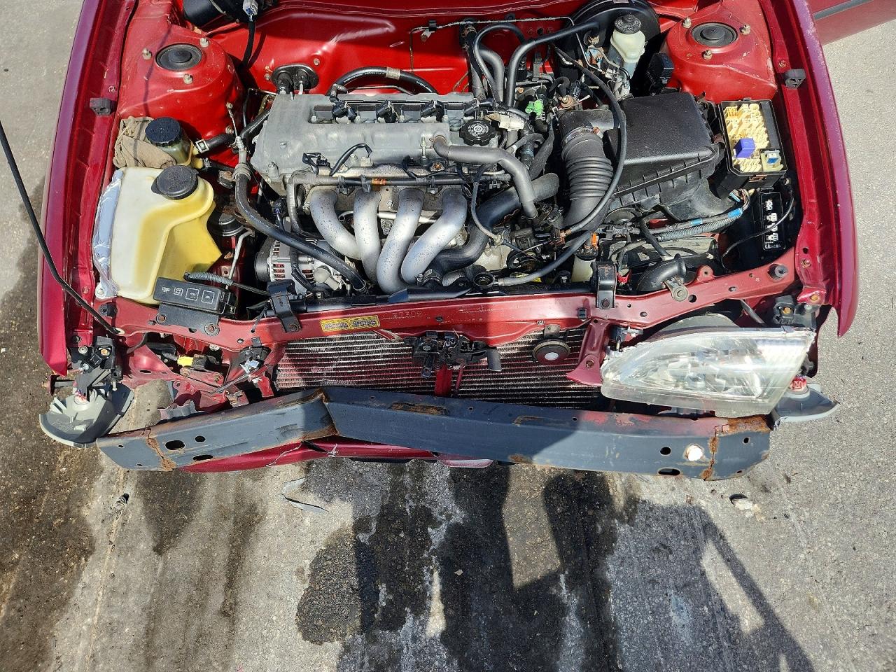 2000 Toyota Corolla Ve Red vin: 2T1BR12E6YC375180